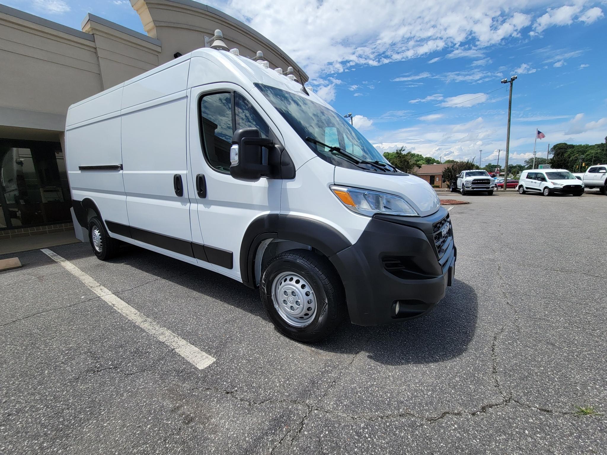 RAM ProMaster Cargo Van Tradesman 2500 High Roof 159" WB w/Pass Seat 2024