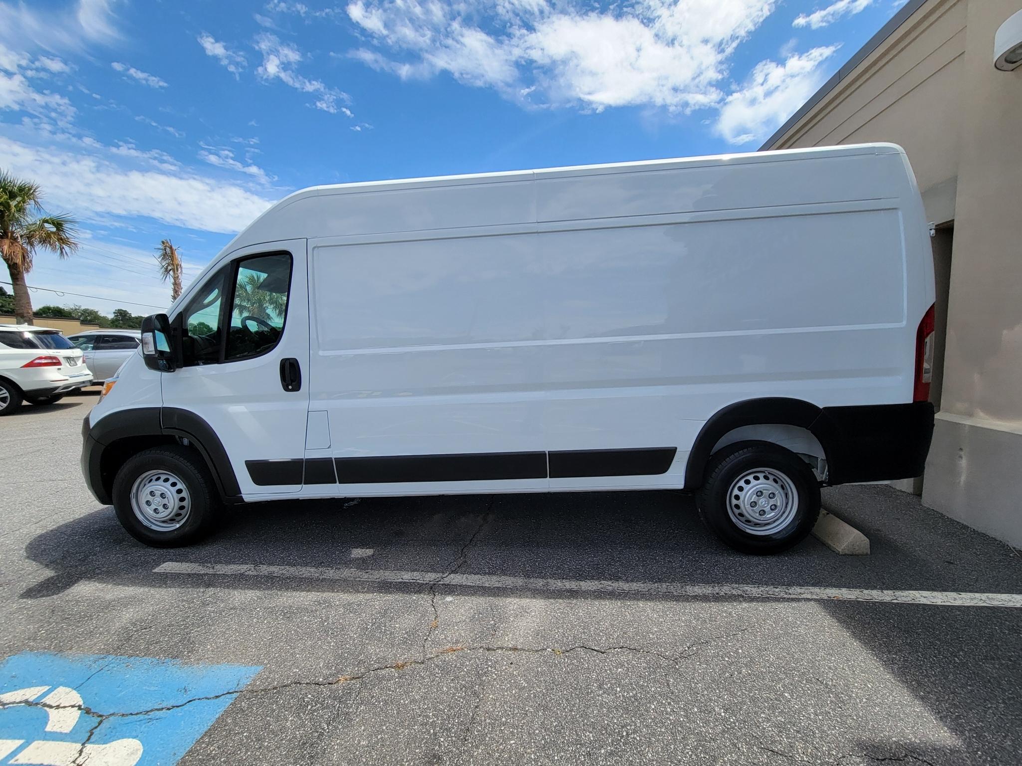 RAM ProMaster Cargo Van Tradesman 2500 High Roof 159" WB w/Pass Seat 2024