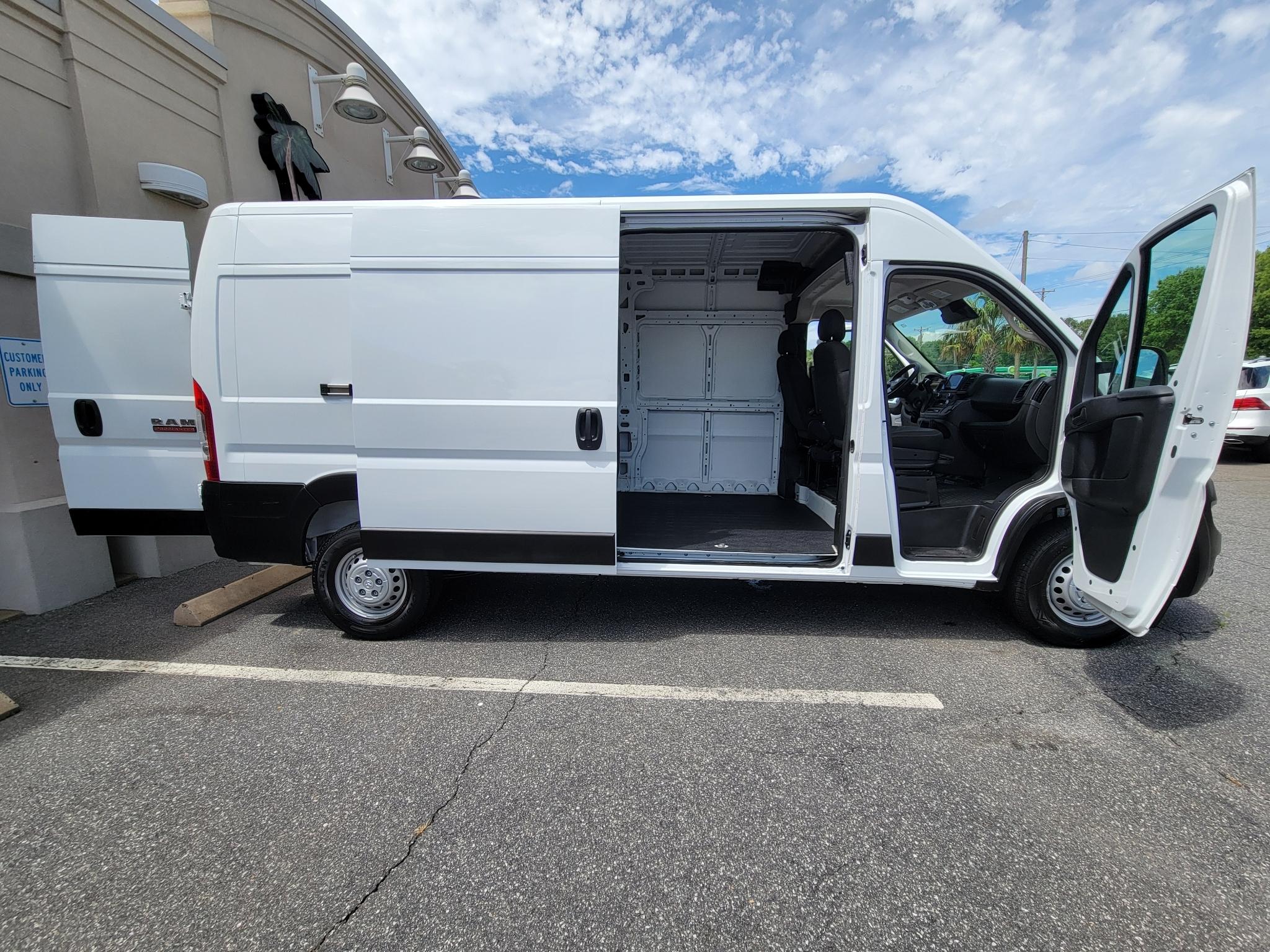 RAM ProMaster Cargo Van Tradesman 2500 High Roof 159" WB w/Pass Seat 2024