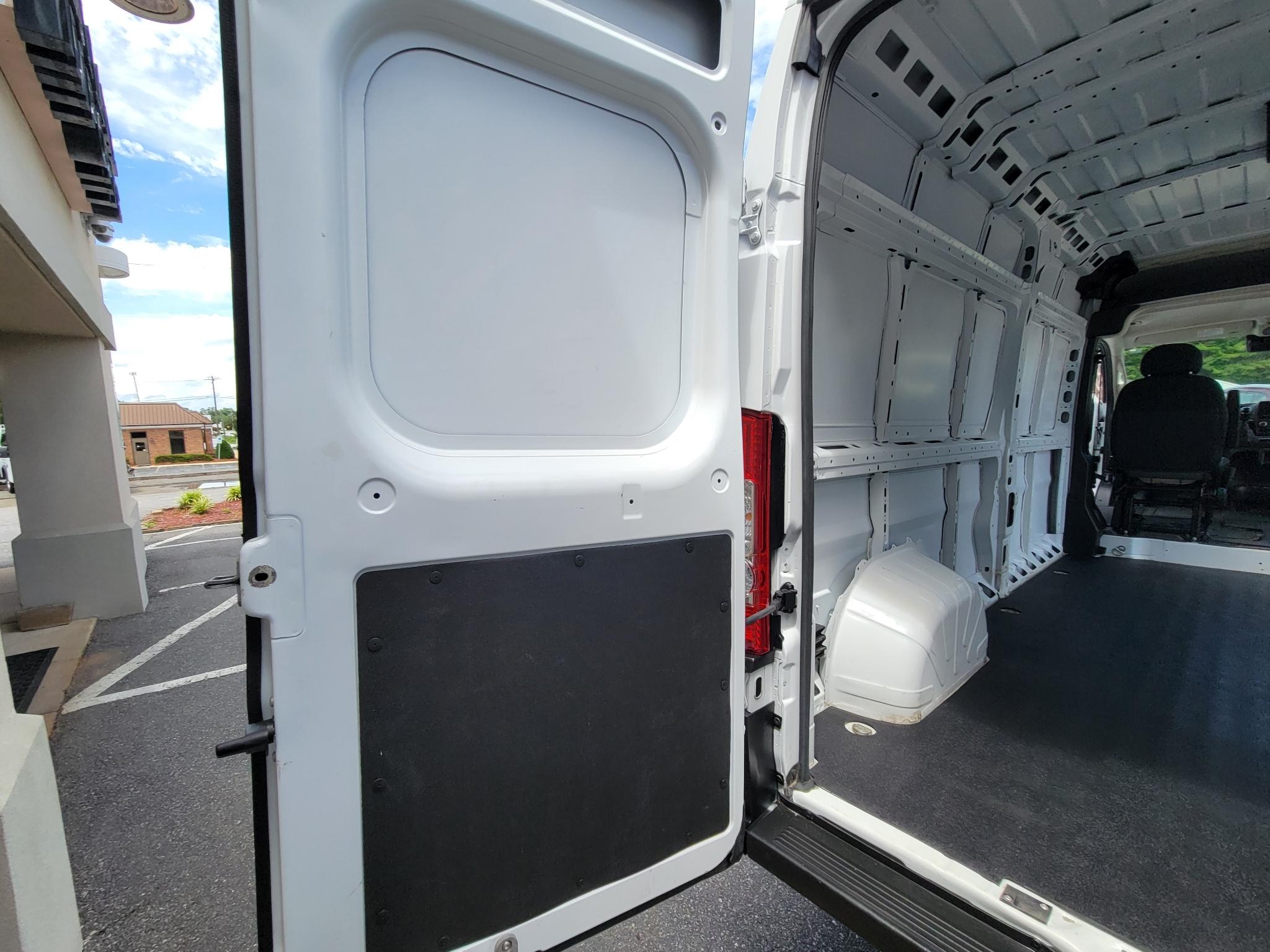 RAM ProMaster Cargo Van Tradesman 2500 High Roof 159" WB w/Pass Seat 2024