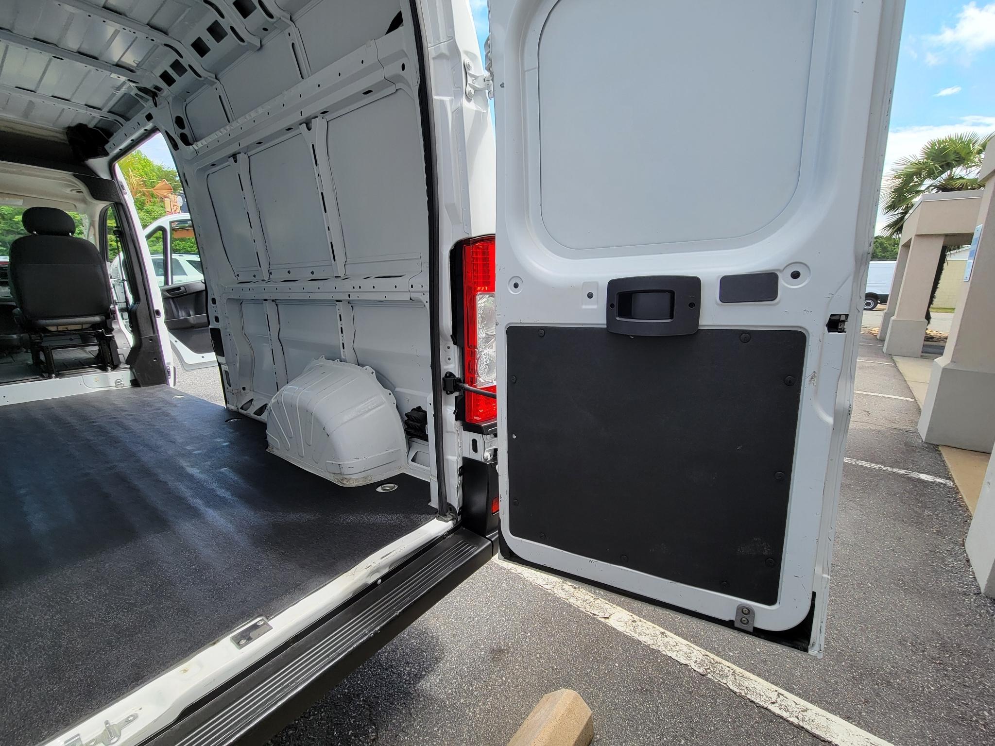RAM ProMaster Cargo Van Tradesman 2500 High Roof 159" WB w/Pass Seat 2024