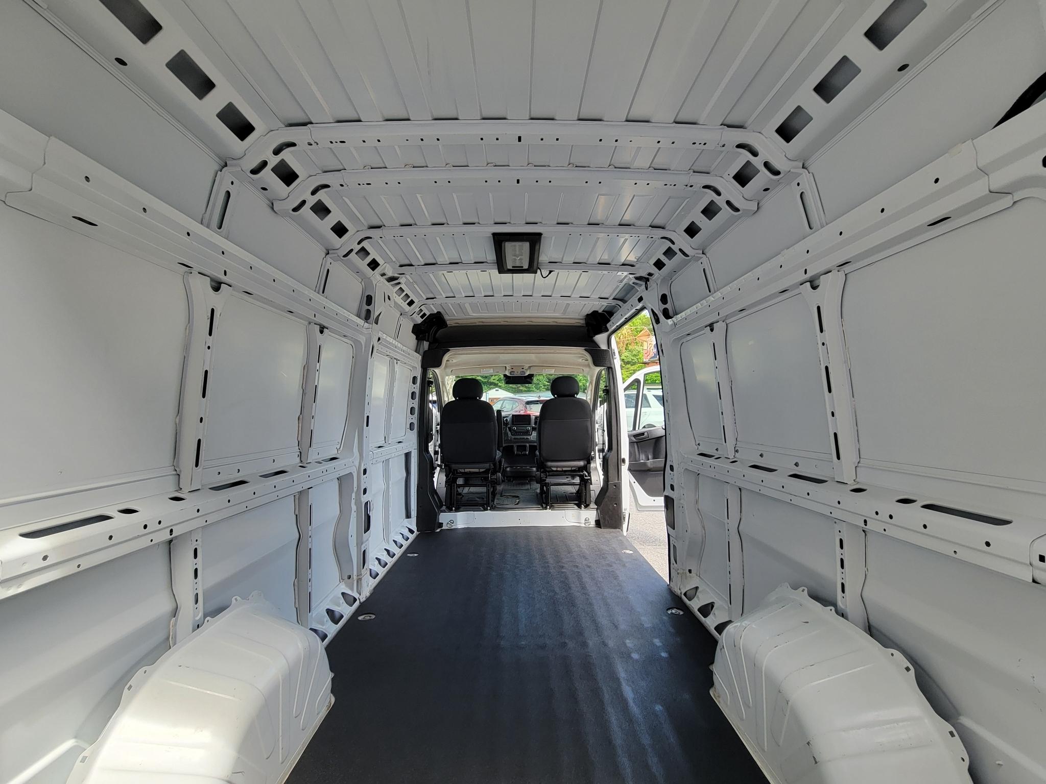 RAM ProMaster Cargo Van Tradesman 2500 High Roof 159" WB w/Pass Seat 2024