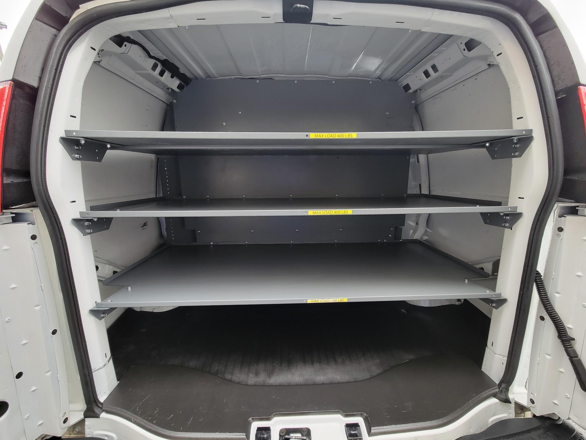 GMC Savana Cargo Van RWD 2500 135" 2022