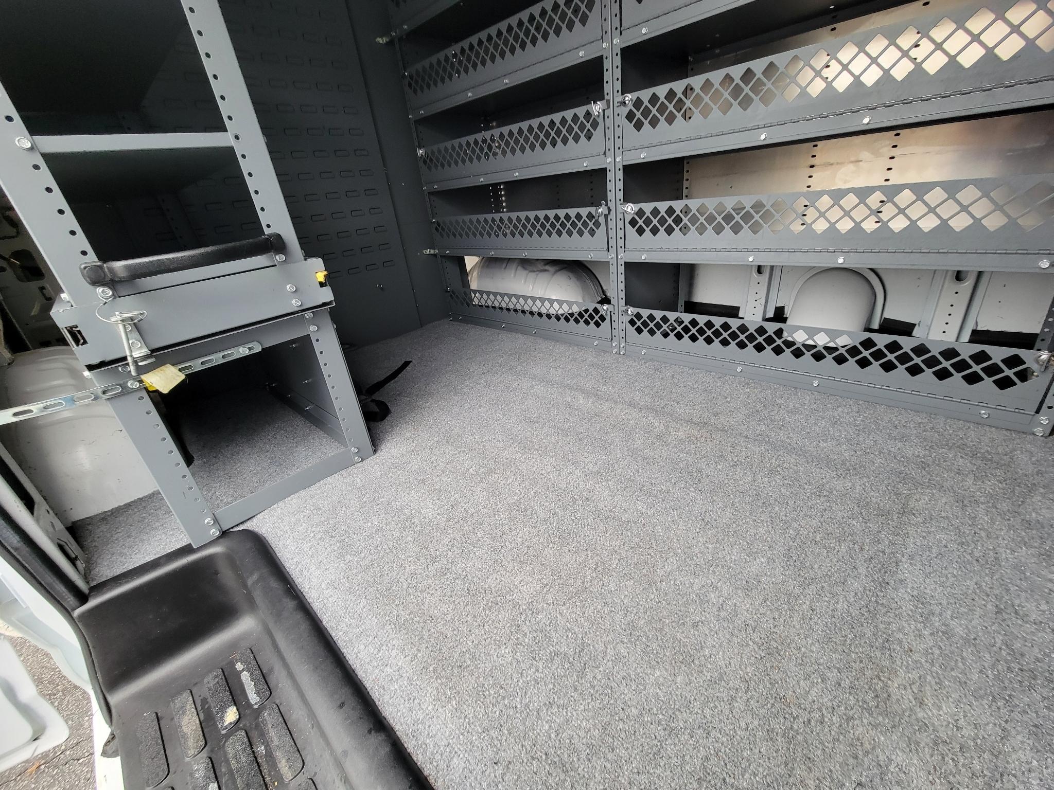 GMC Savana Cargo Van RWD 2500 135" 2022