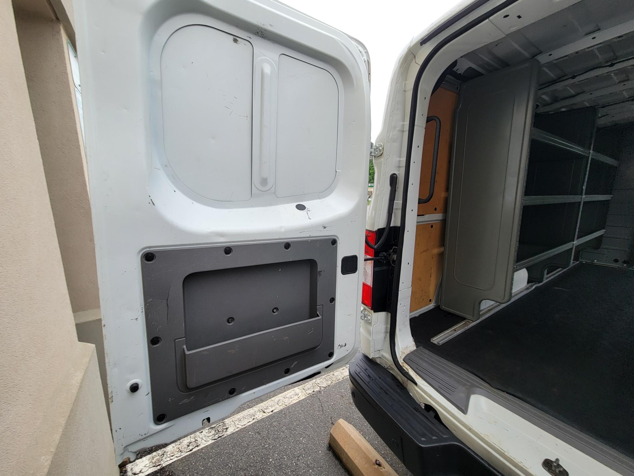 Nissan NV Cargo NV2500 HD Standard Roof V6 SV 2020