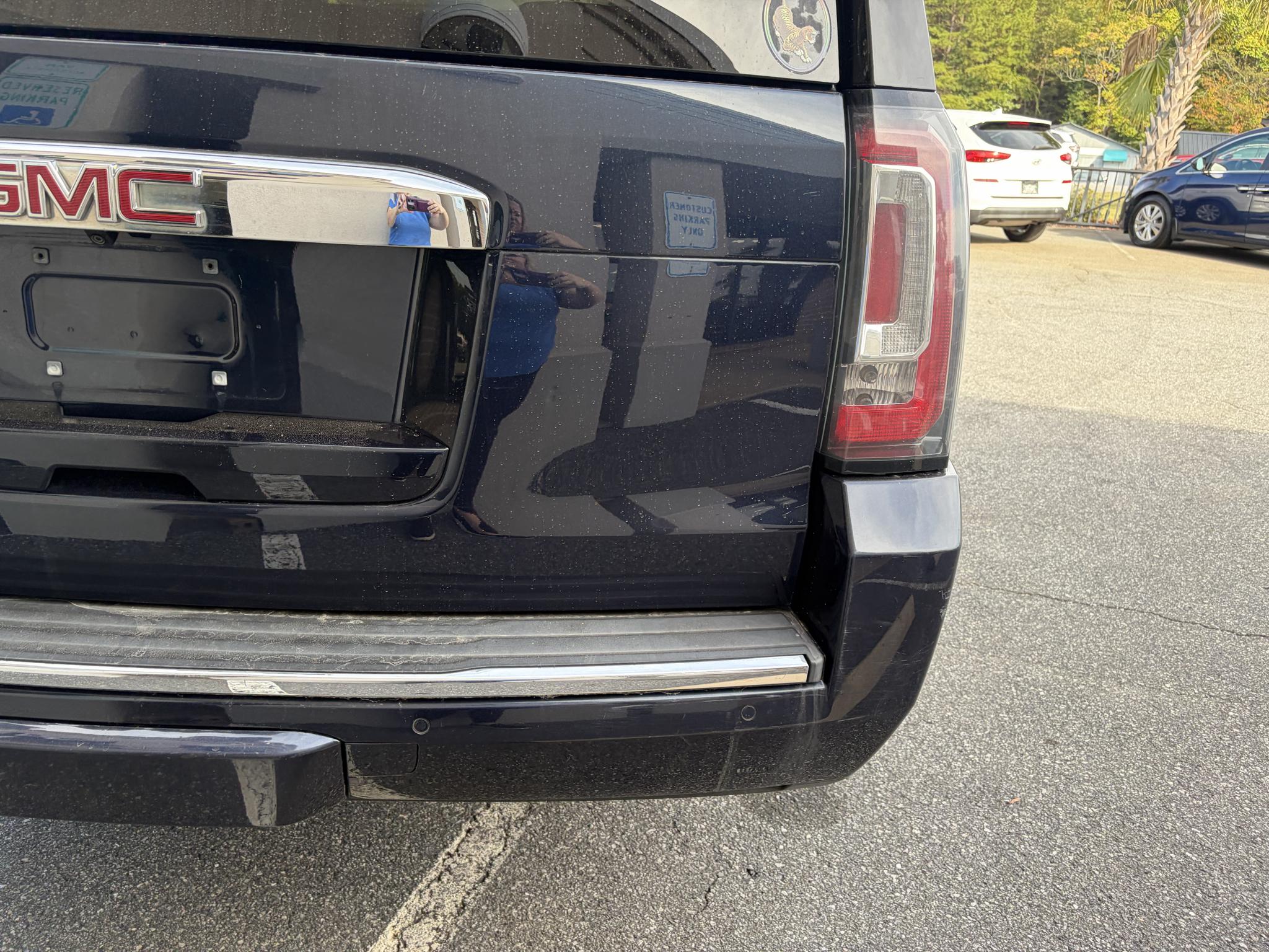GMC Yukon XL 4WD 4dr Denali 2019