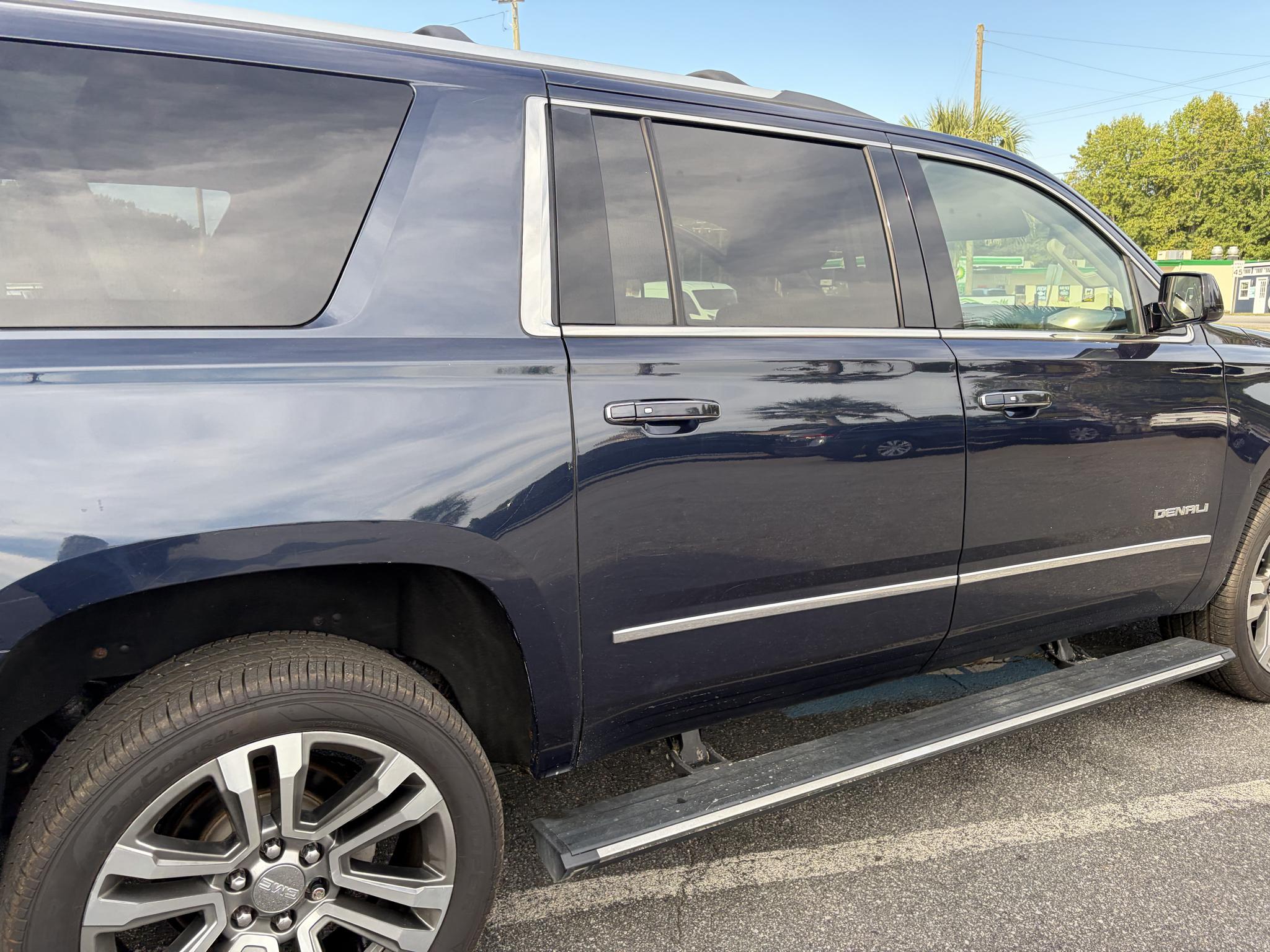GMC Yukon XL 4WD 4dr Denali 2019