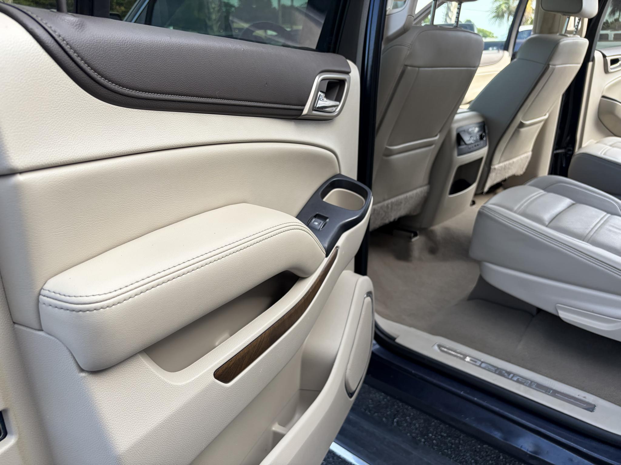 GMC Yukon XL 4WD 4dr Denali 2019