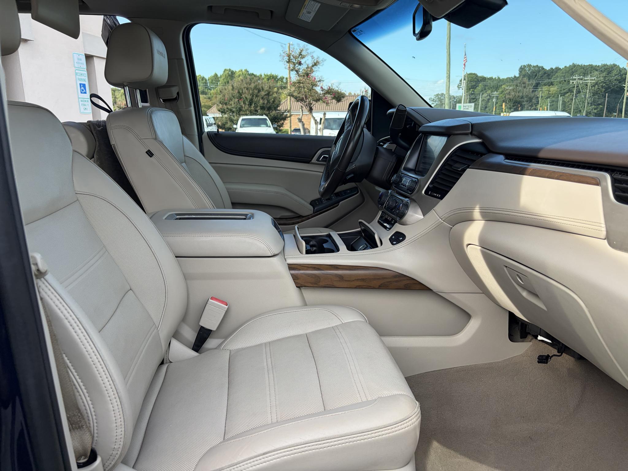 GMC Yukon XL 4WD 4dr Denali 2019