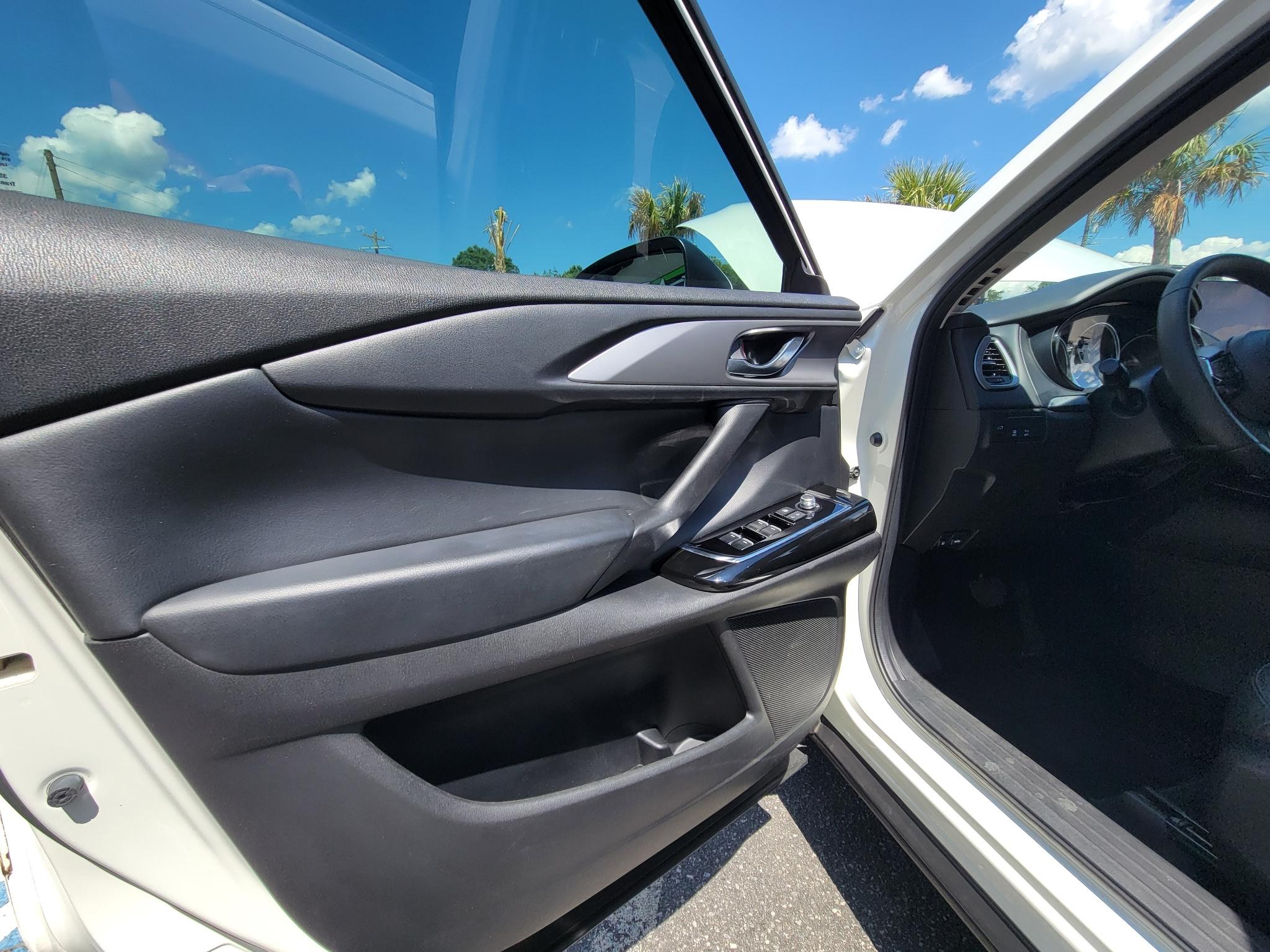 Mazda CX-9 Touring FWD 2020
