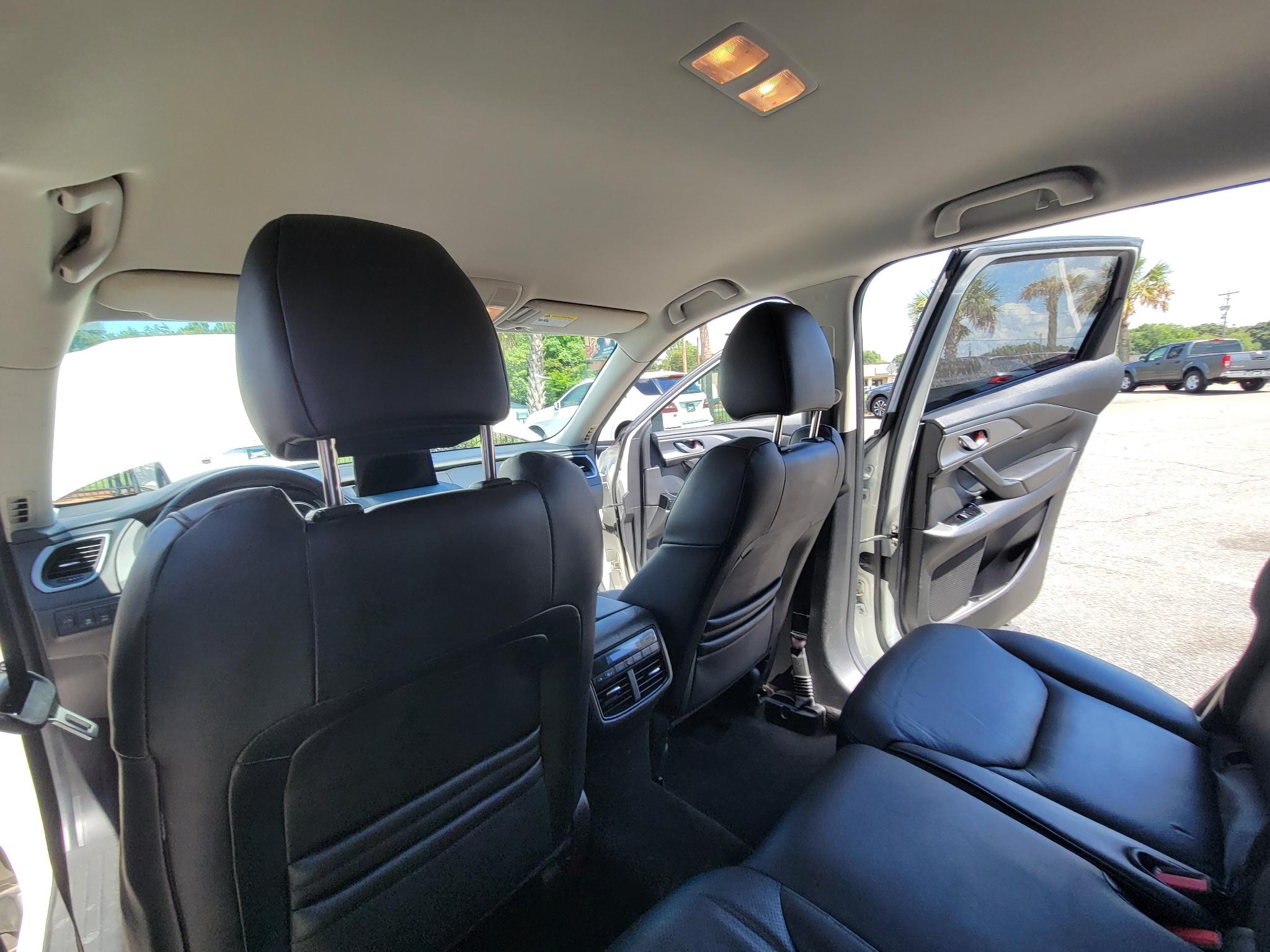 Mazda CX-9 Touring FWD 2020
