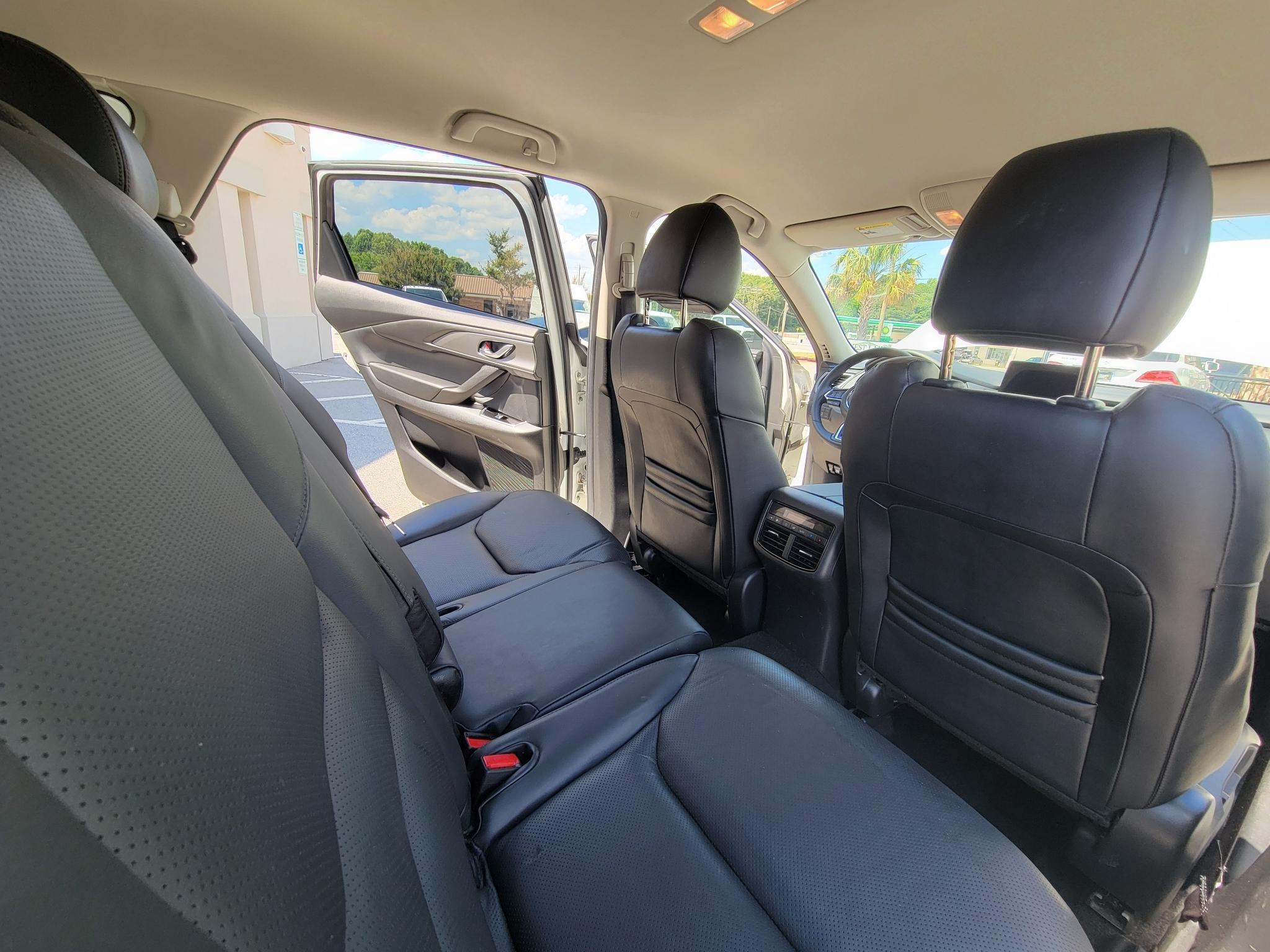 Mazda CX-9 Touring FWD 2020