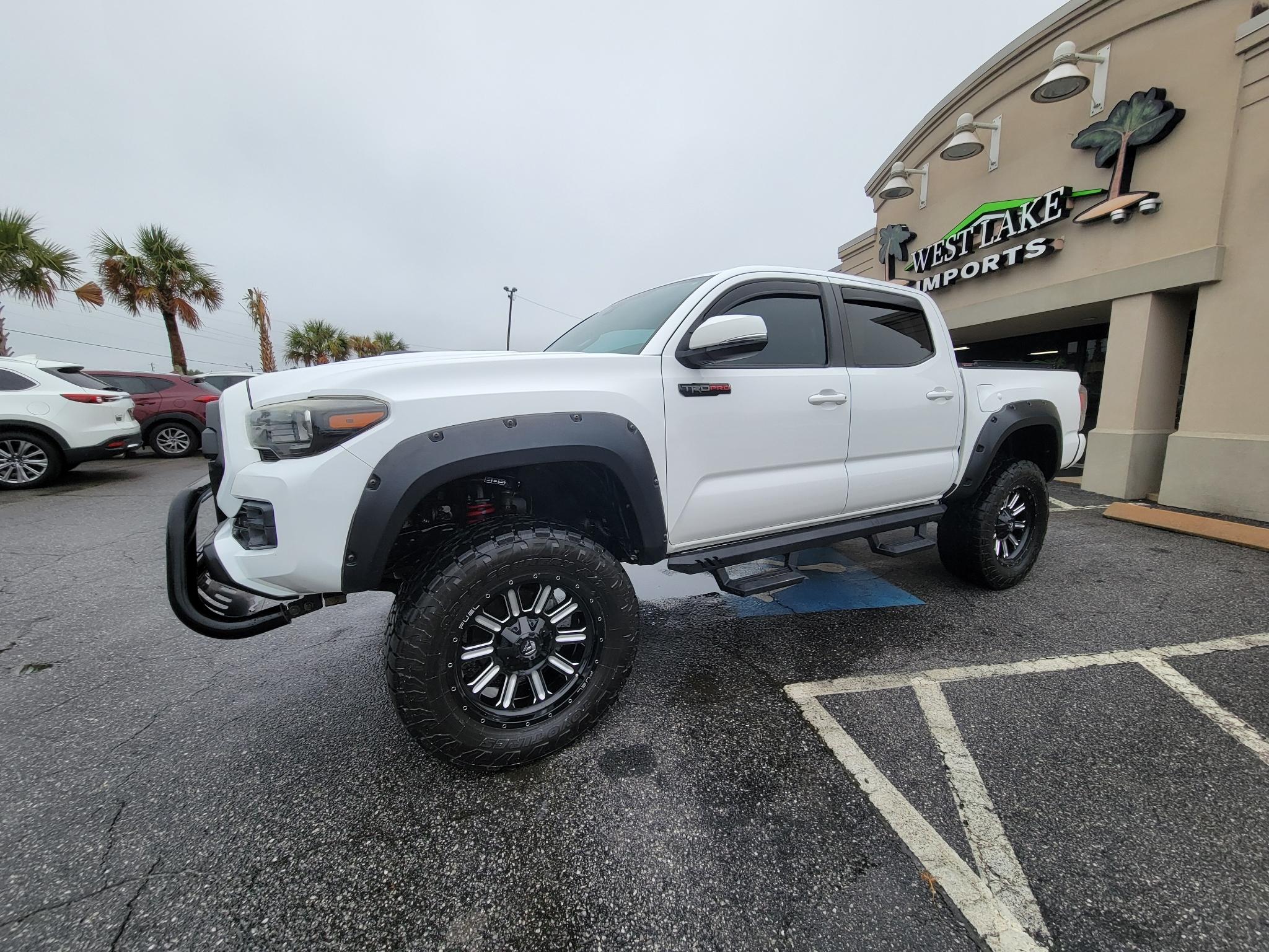 Toyota Tacoma TRD Off Road Double Cab 5' Bed V6 4x4 MT (Natl) 2018