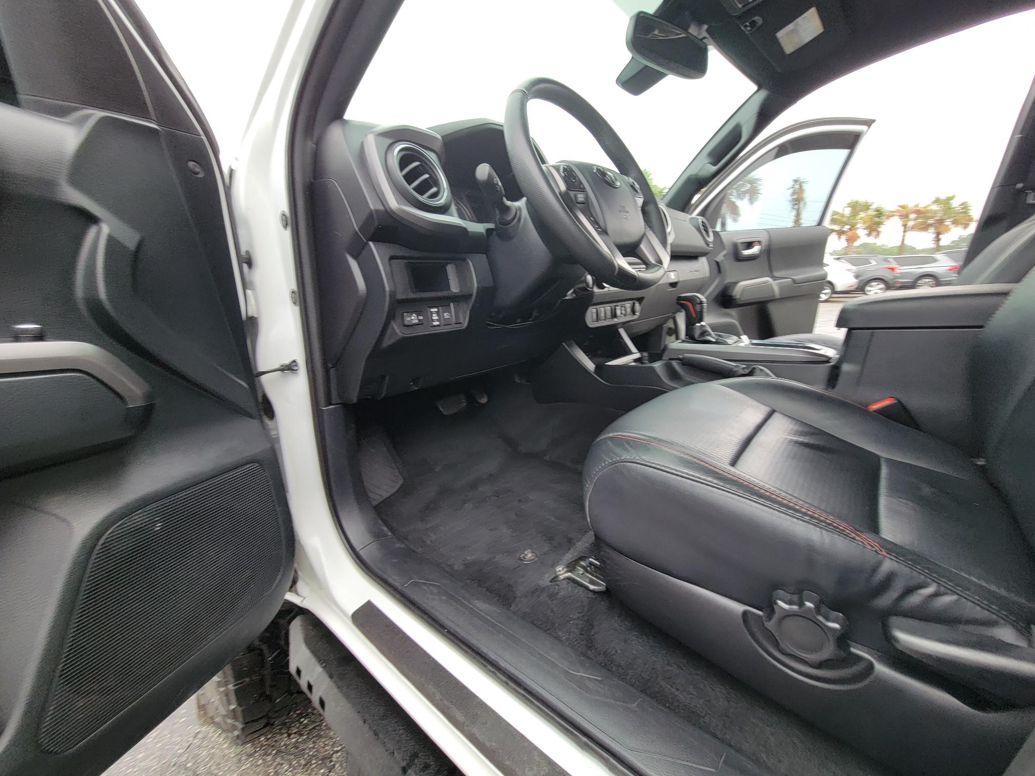 Toyota Tacoma TRD Off Road Double Cab 5' Bed V6 4x4 MT (Natl) 2018