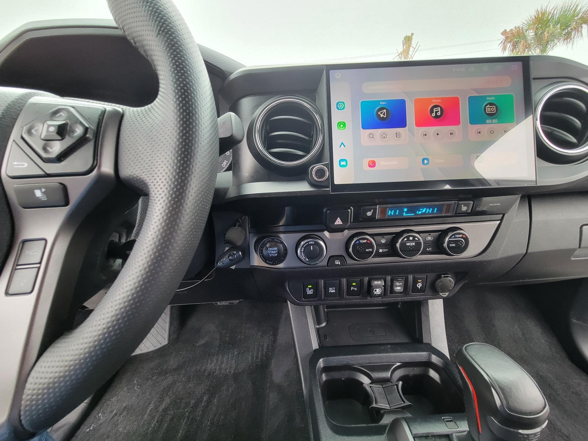 Toyota Tacoma TRD Off Road Double Cab 5' Bed V6 4x4 MT (Natl) 2018