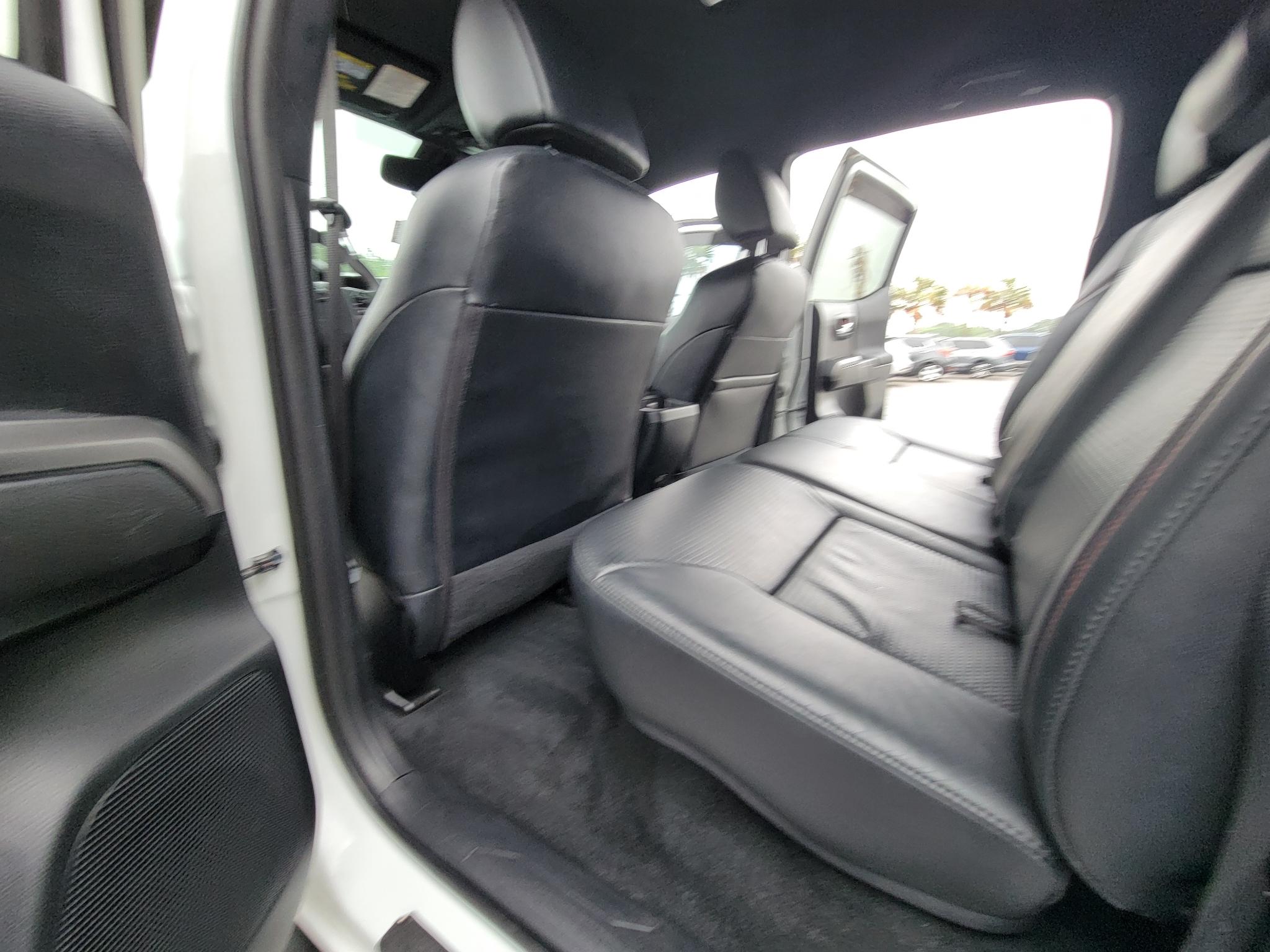 Toyota Tacoma TRD Off Road Double Cab 5' Bed V6 4x4 MT (Natl) 2018