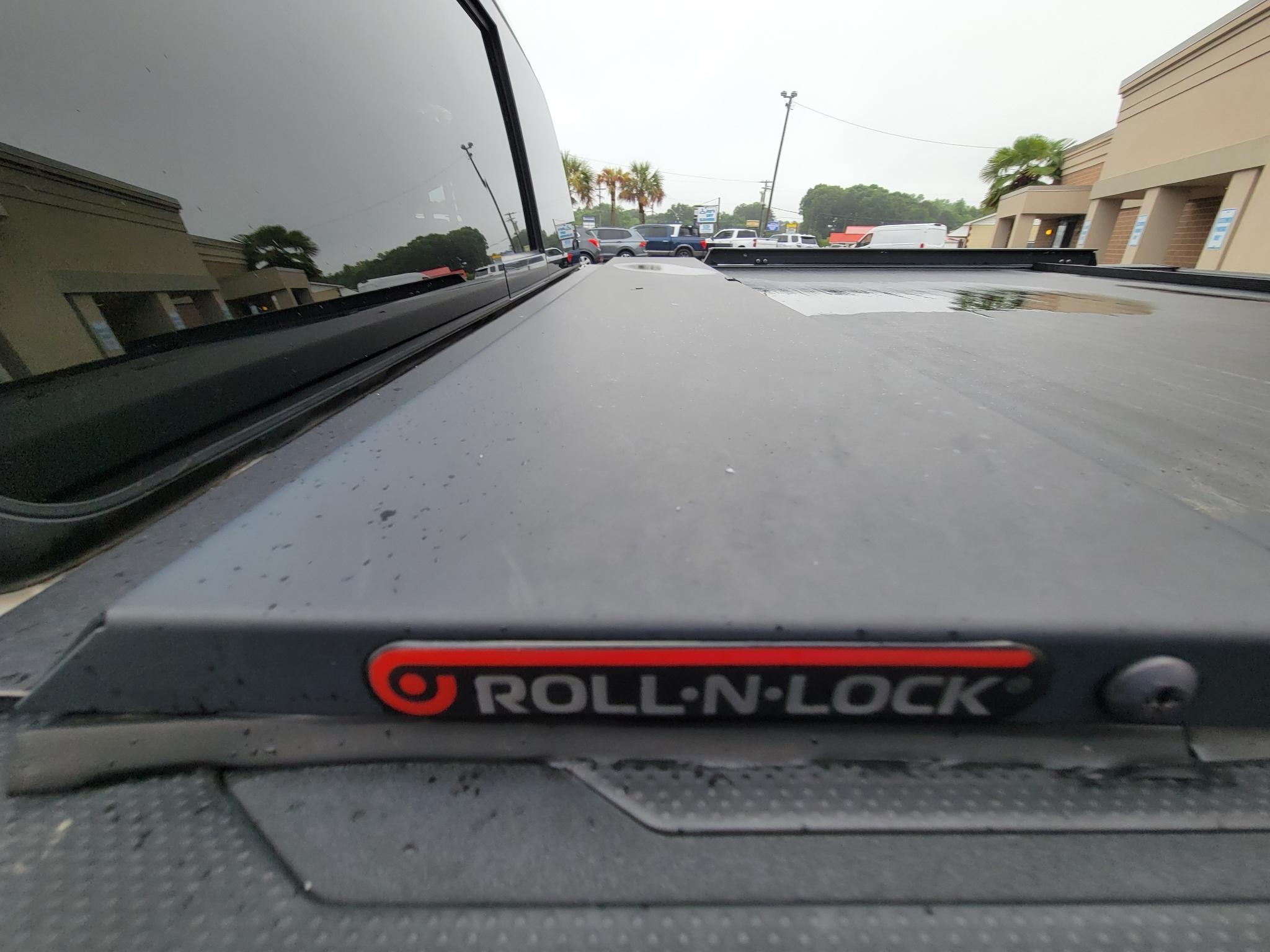 Toyota Tacoma TRD Off Road Double Cab 5' Bed V6 4x4 MT (Natl) 2018