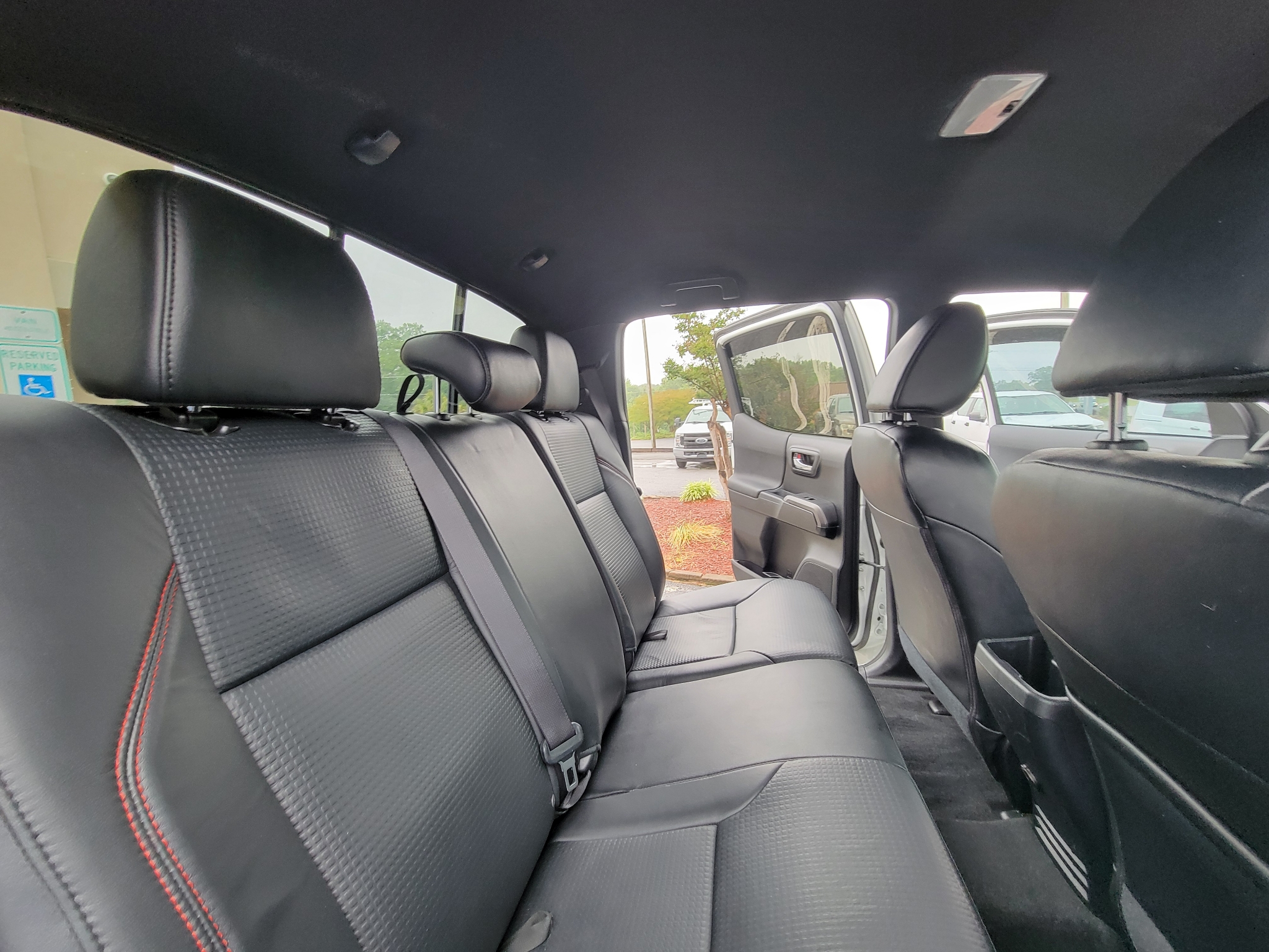 Toyota Tacoma TRD Off Road Double Cab 5' Bed V6 4x4 MT (Natl) 2018