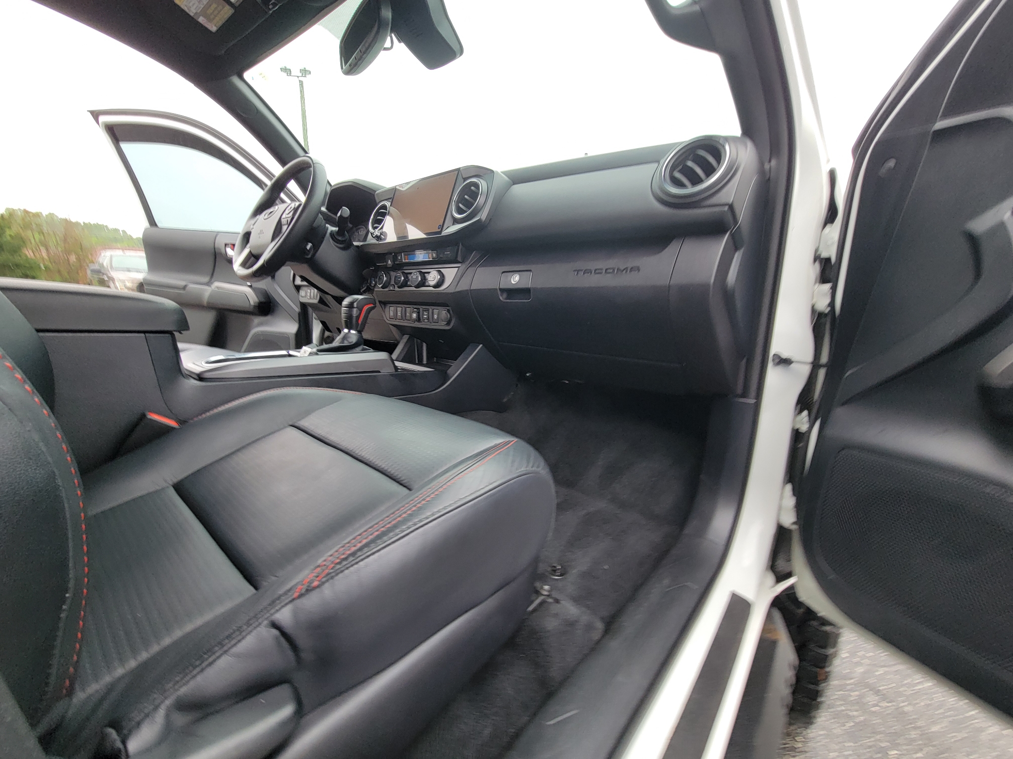 Toyota Tacoma TRD Off Road Double Cab 5' Bed V6 4x4 MT (Natl) 2018