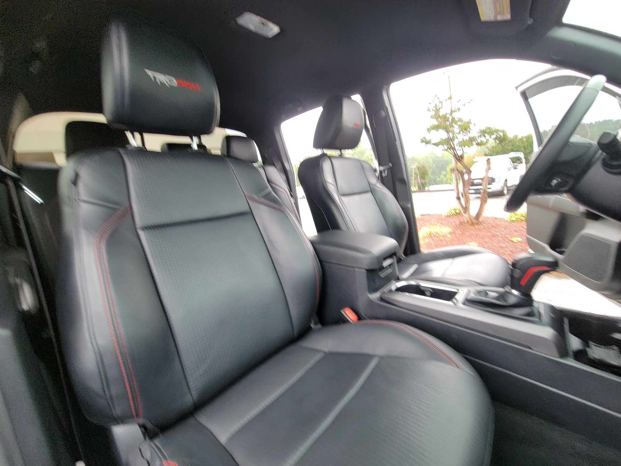 Toyota Tacoma TRD Off Road Double Cab 5' Bed V6 4x4 MT (Natl) 2018
