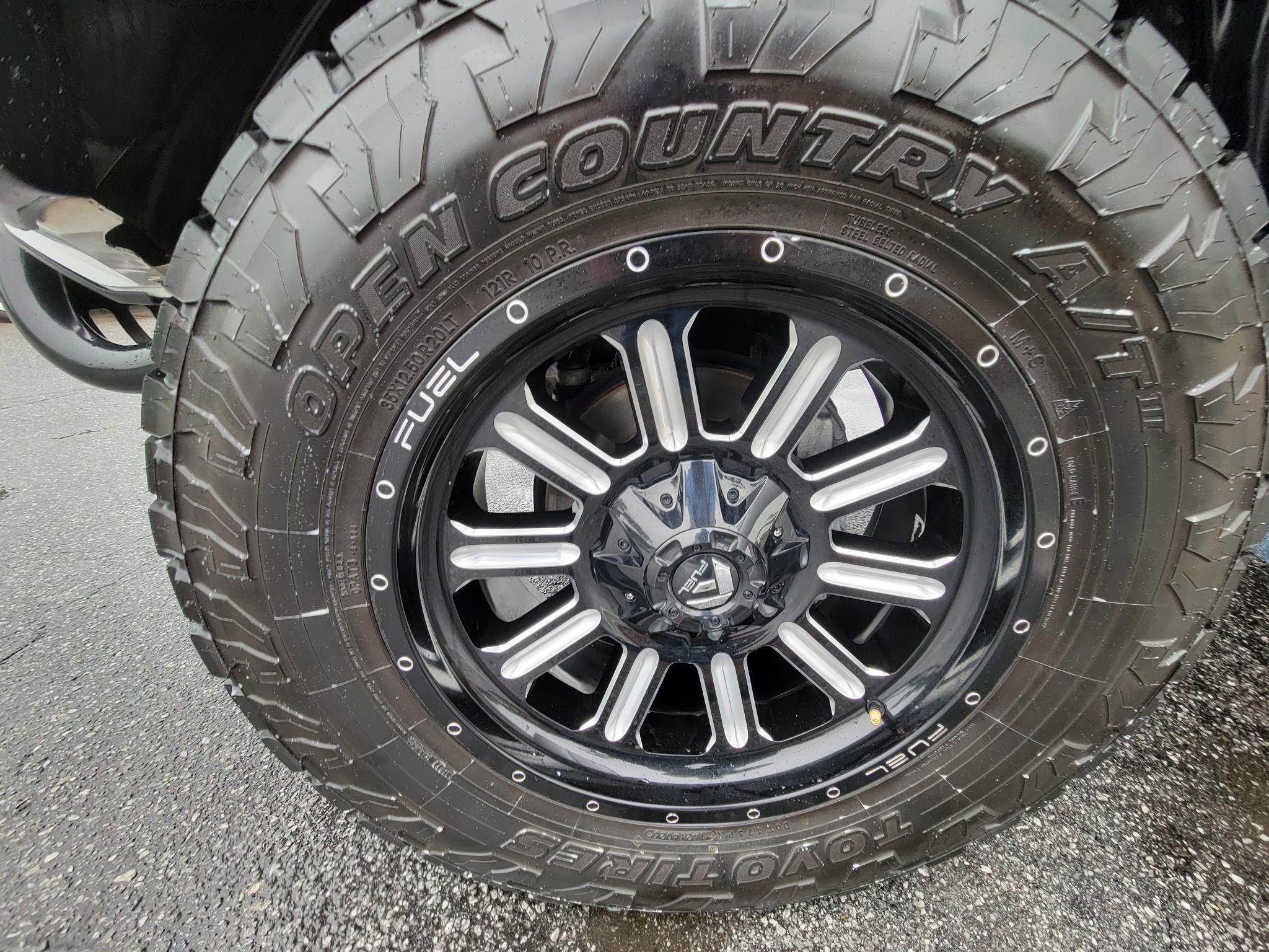 Toyota Tacoma TRD Off Road Double Cab 5' Bed V6 4x4 MT (Natl) 2018