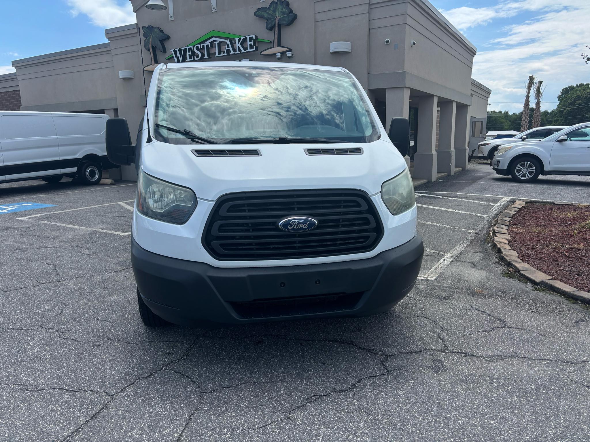Ford Transit Cargo Van T-150 130" Low Rf 8600 GVWR Swing-Out RH Dr 2016
