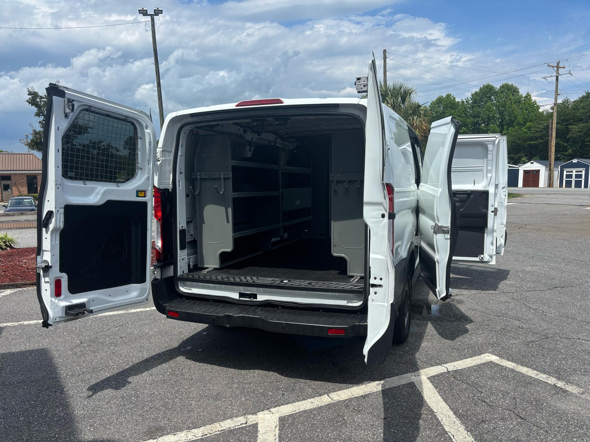 Ford Transit Cargo Van T-150 130" Low Rf 8600 GVWR Swing-Out RH Dr 2016