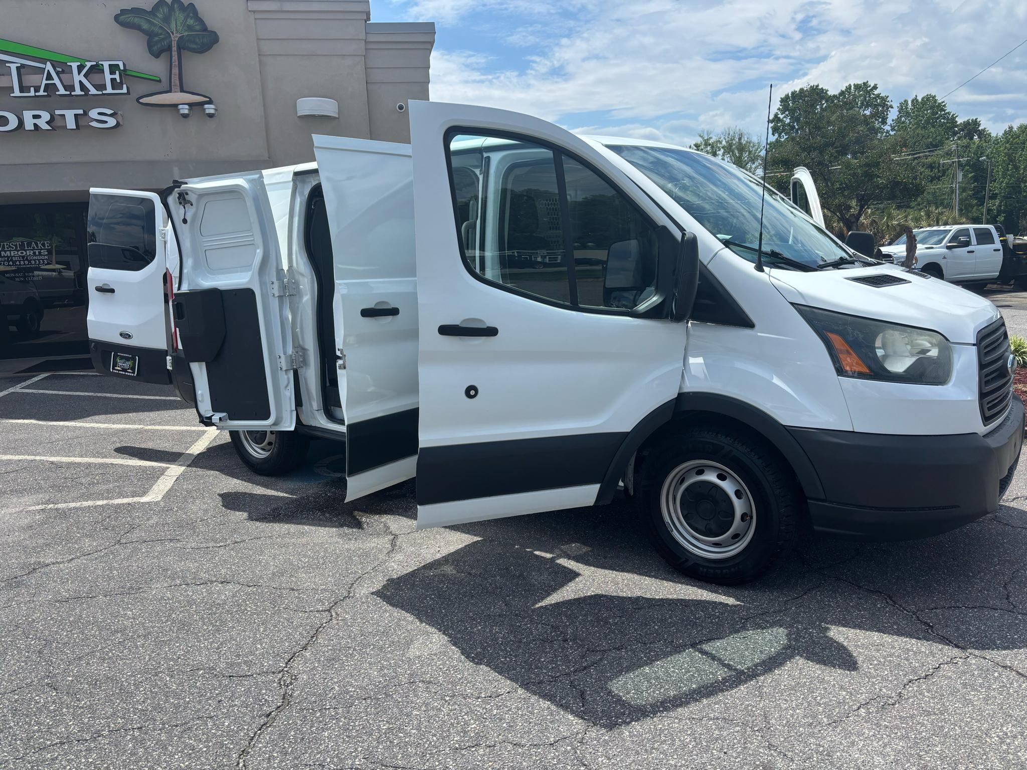 Ford Transit Cargo Van T-150 130" Low Rf 8600 GVWR Swing-Out RH Dr 2016