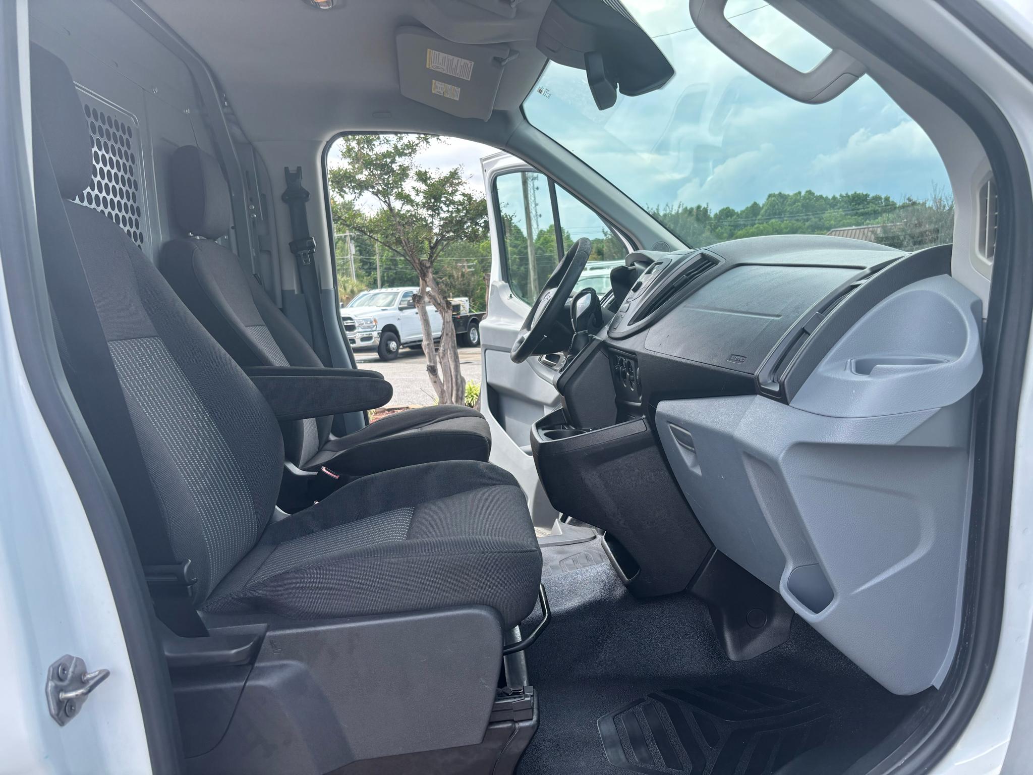 Ford Transit Cargo Van T-150 130" Low Rf 8600 GVWR Swing-Out RH Dr 2016