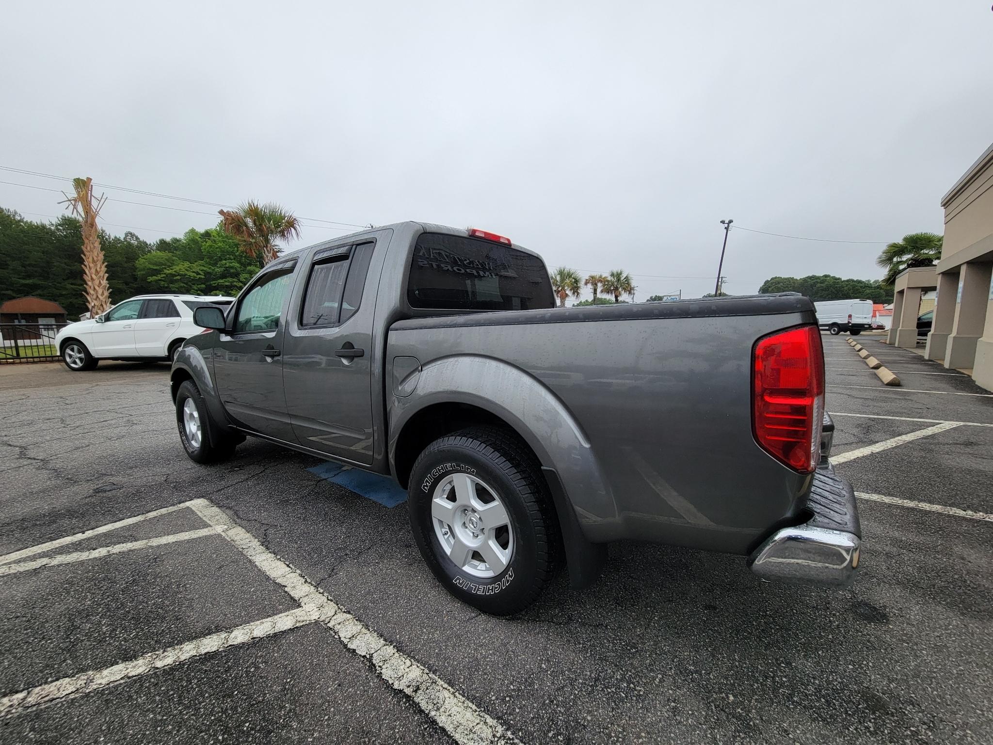Nissan Frontier 4WD Crew Cab SWB Auto SE 2007