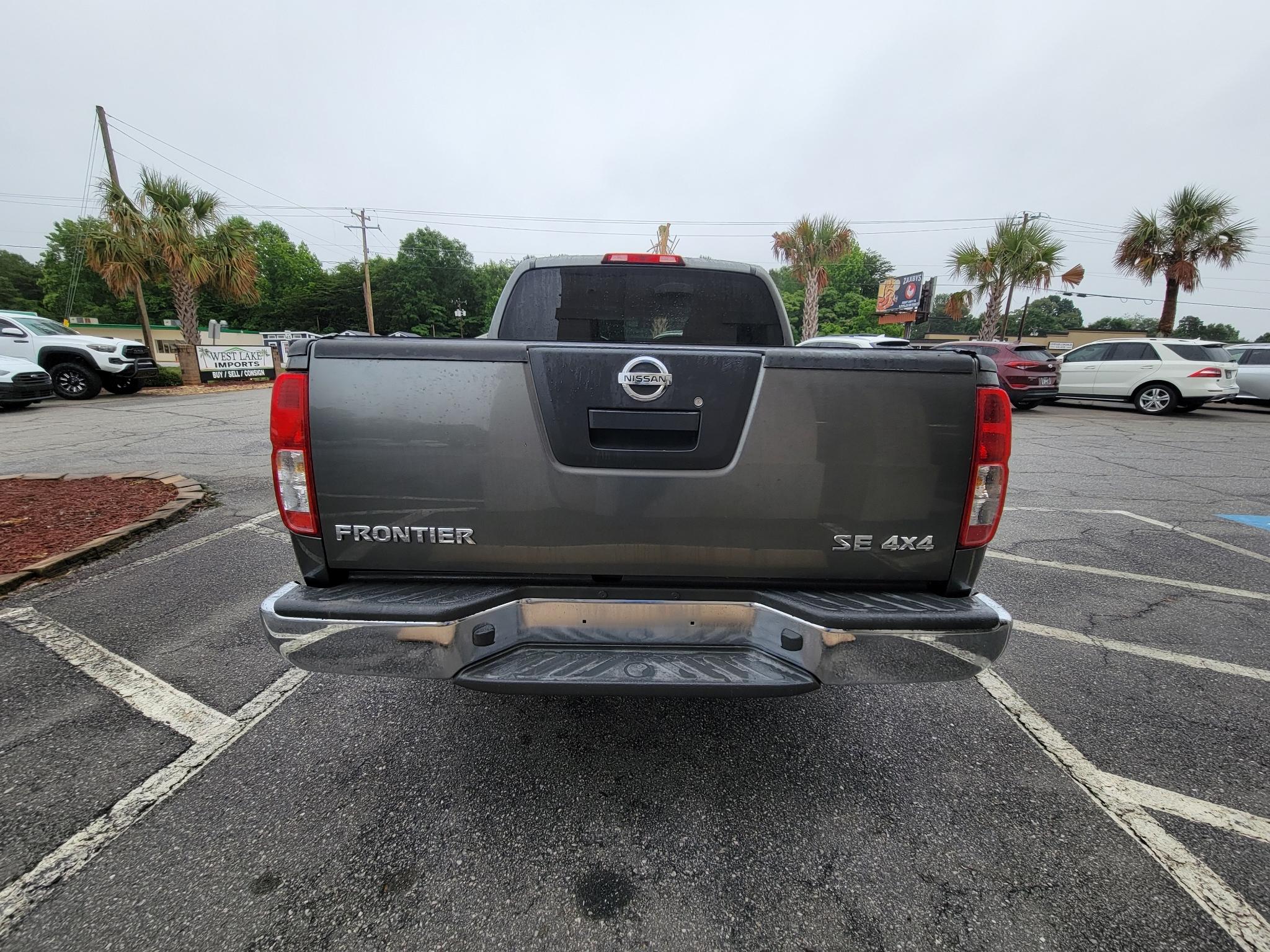Nissan Frontier 4WD Crew Cab SWB Auto SE 2007