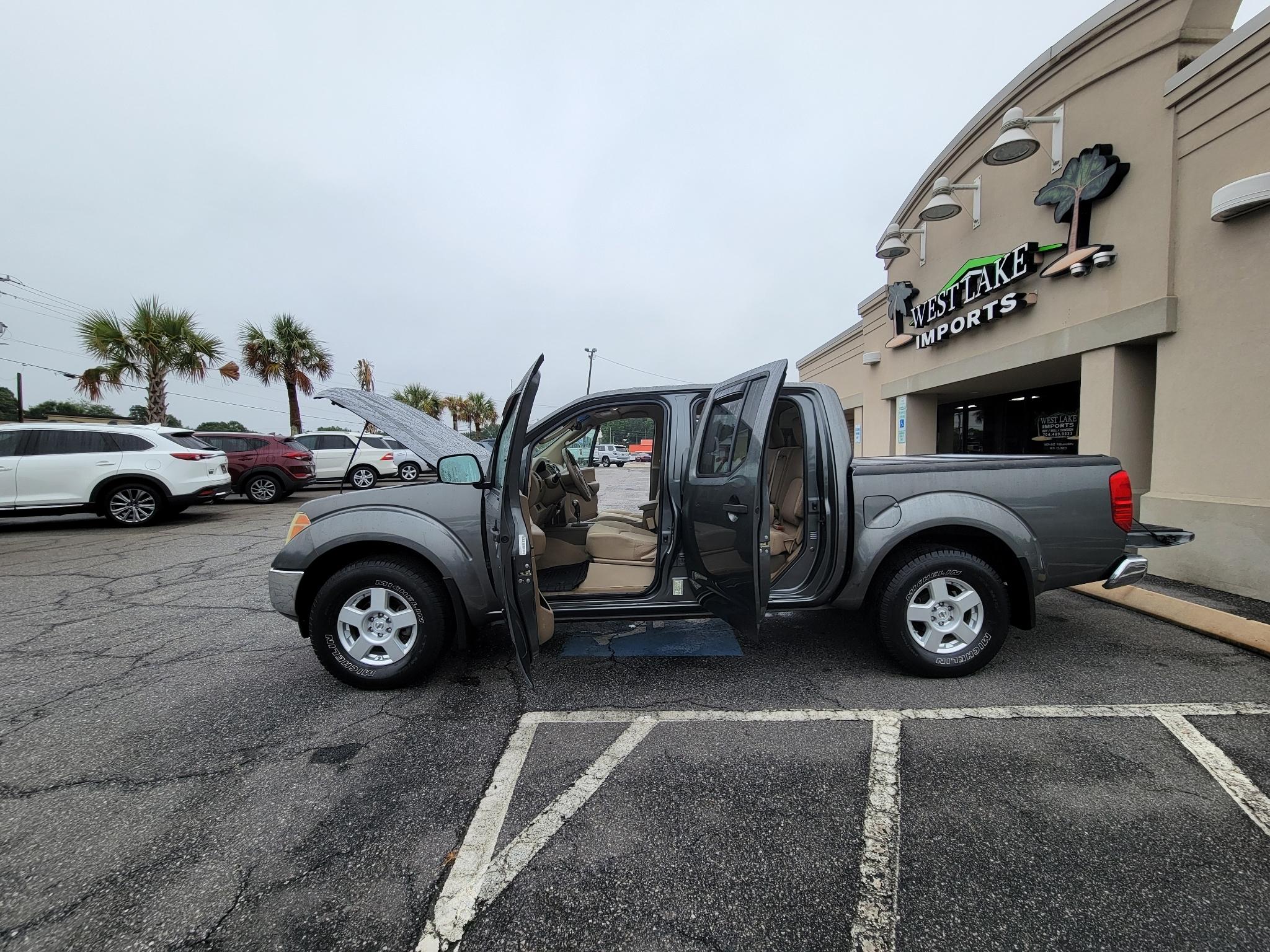 Nissan Frontier 4WD Crew Cab SWB Auto SE 2007