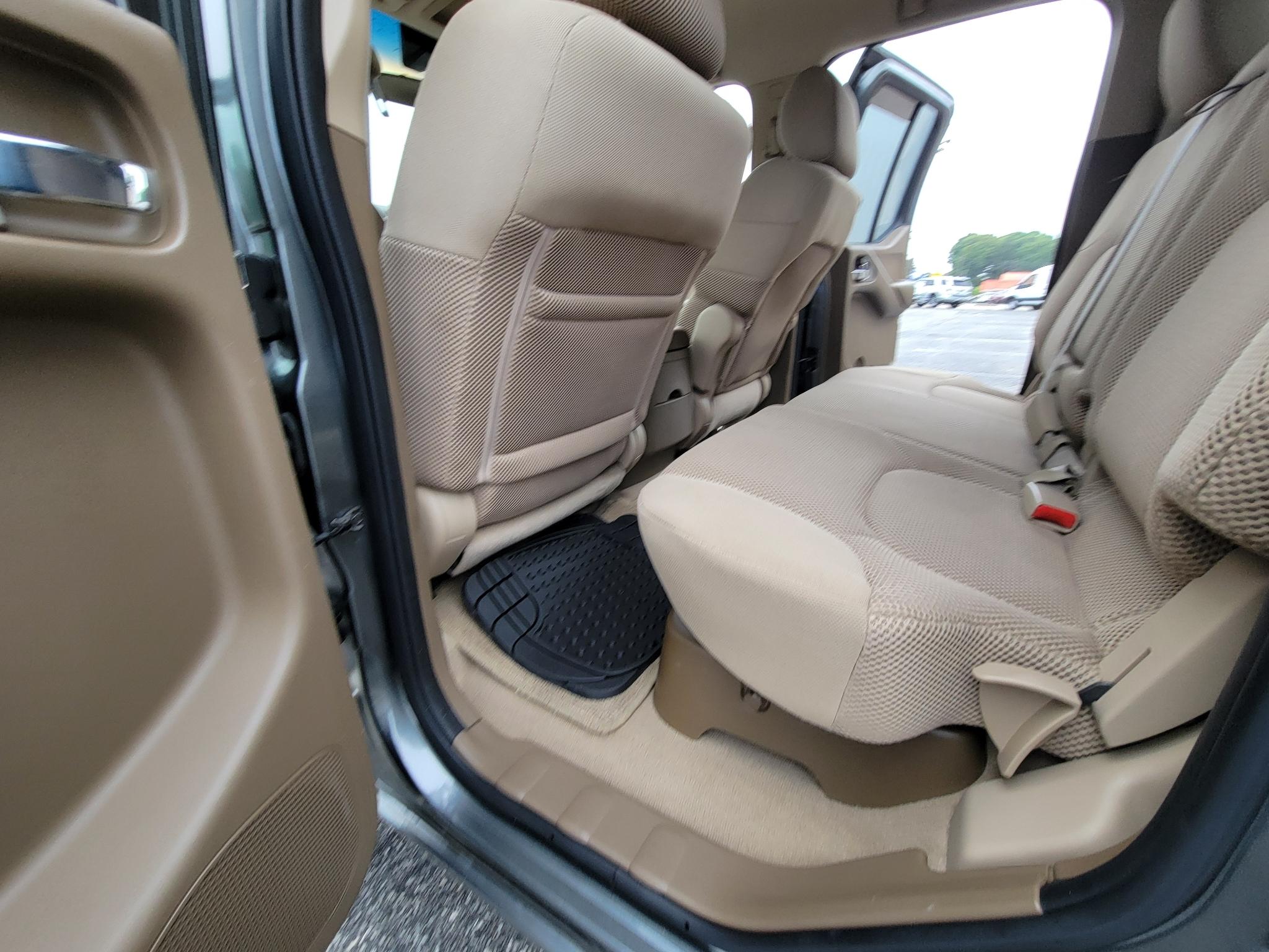 Nissan Frontier 4WD Crew Cab SWB Auto SE 2007