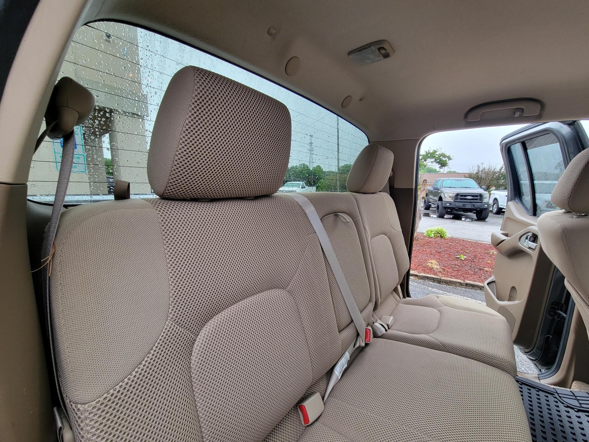 Nissan Frontier 4WD Crew Cab SWB Auto SE 2007