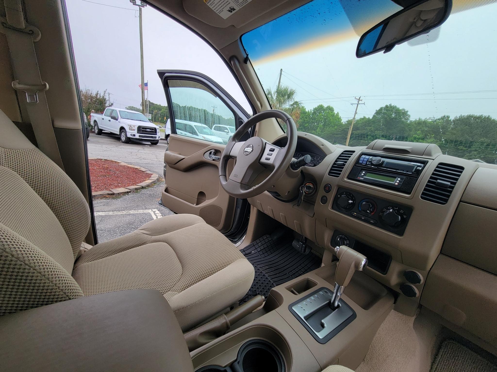Nissan Frontier 4WD Crew Cab SWB Auto SE 2007