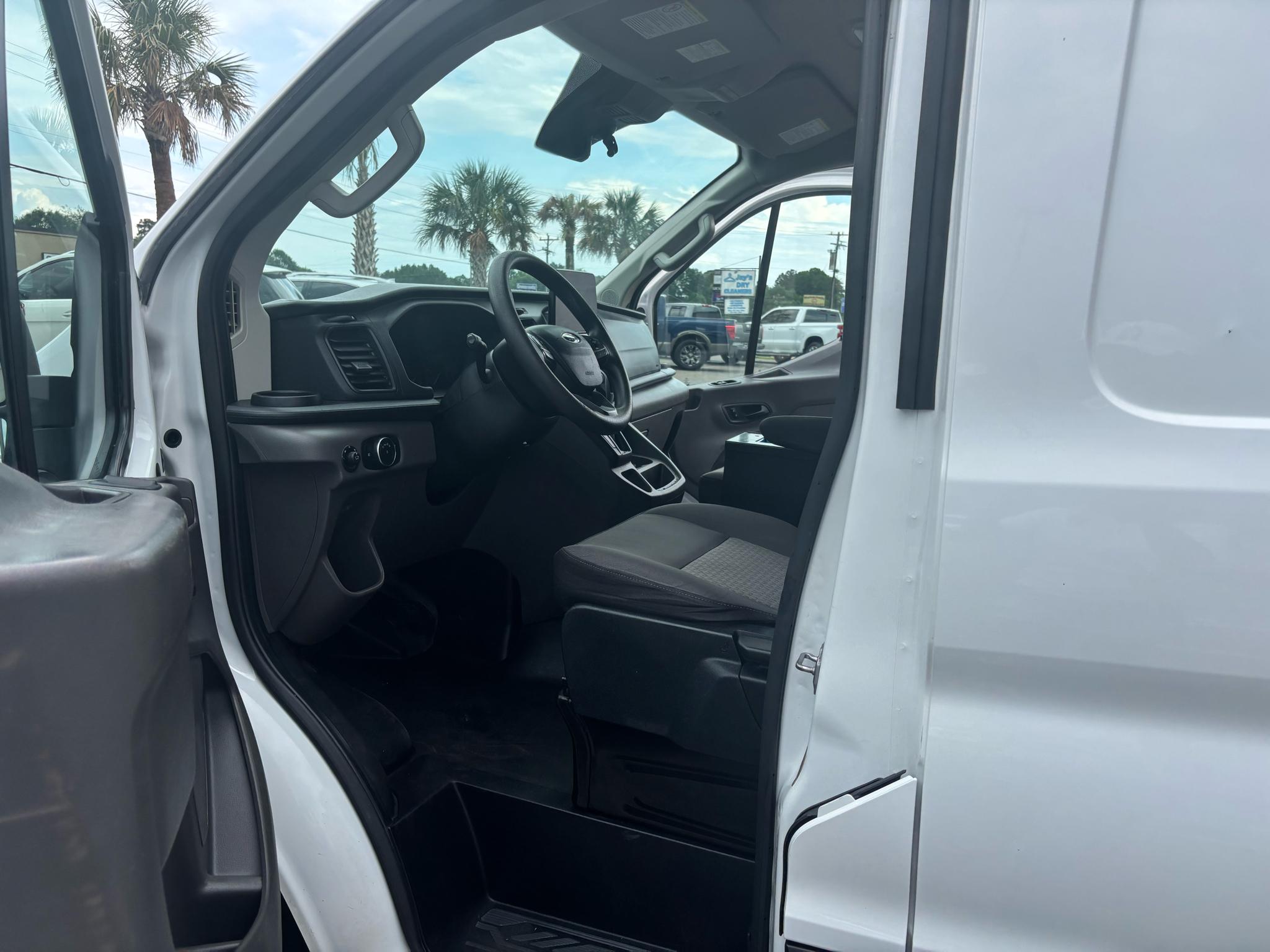 Ford Transit Cargo Van T-350 130" Low Rf 9500 GVWR RWD 2020