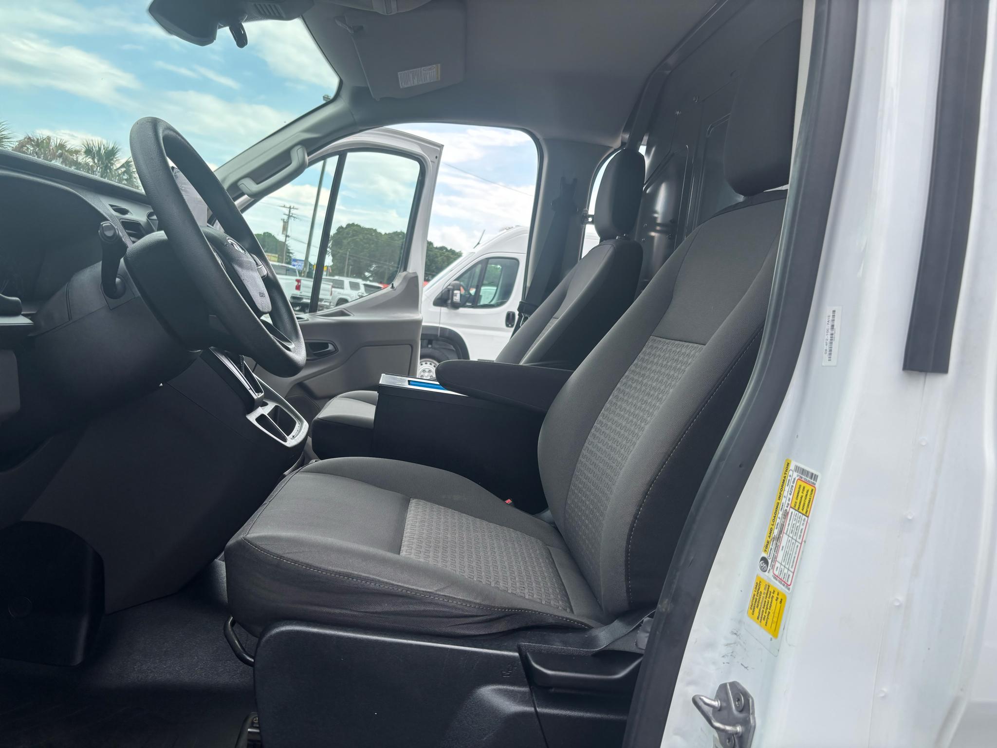 Ford Transit Cargo Van T-350 130" Low Rf 9500 GVWR RWD 2020