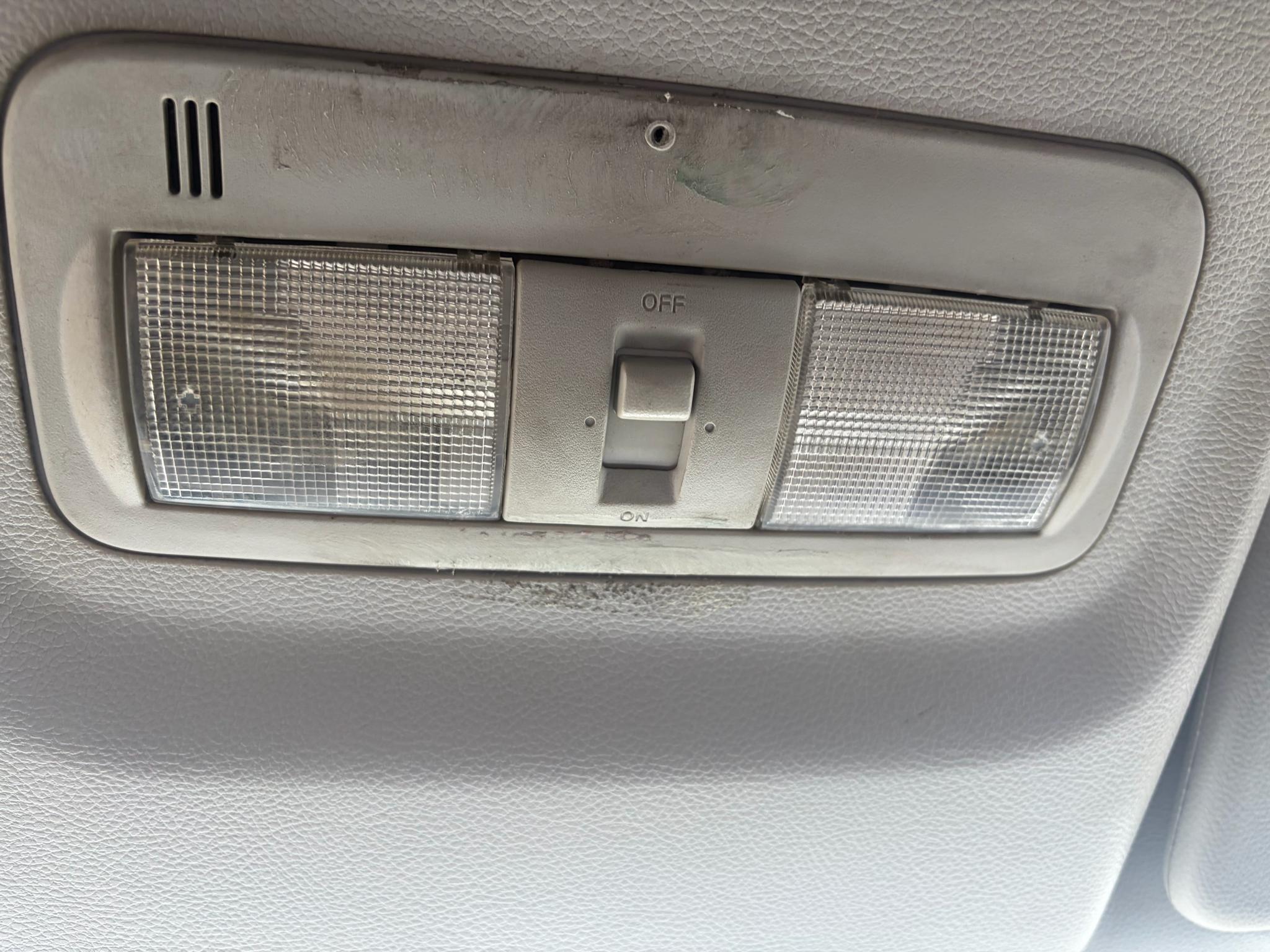 Nissan NV Cargo NV2500 HD High Roof V6 SV 2021
