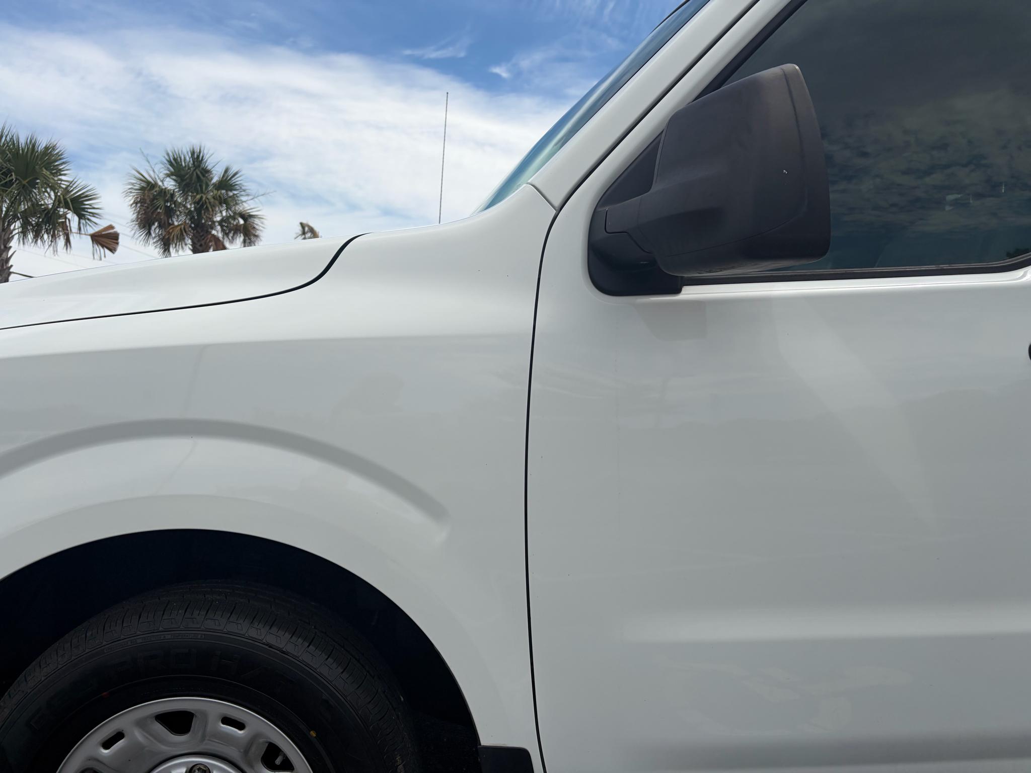 Nissan NV Cargo NV2500 HD High Roof V6 SV 2021