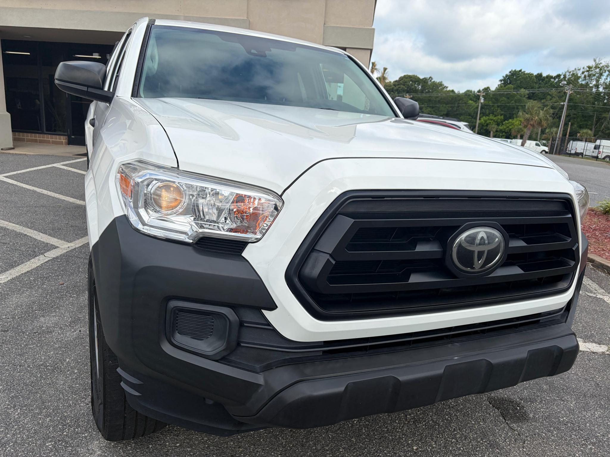 Toyota Tacoma 2WD SR5 Access Cab 6' Bed I4 AT (Natl) 2021