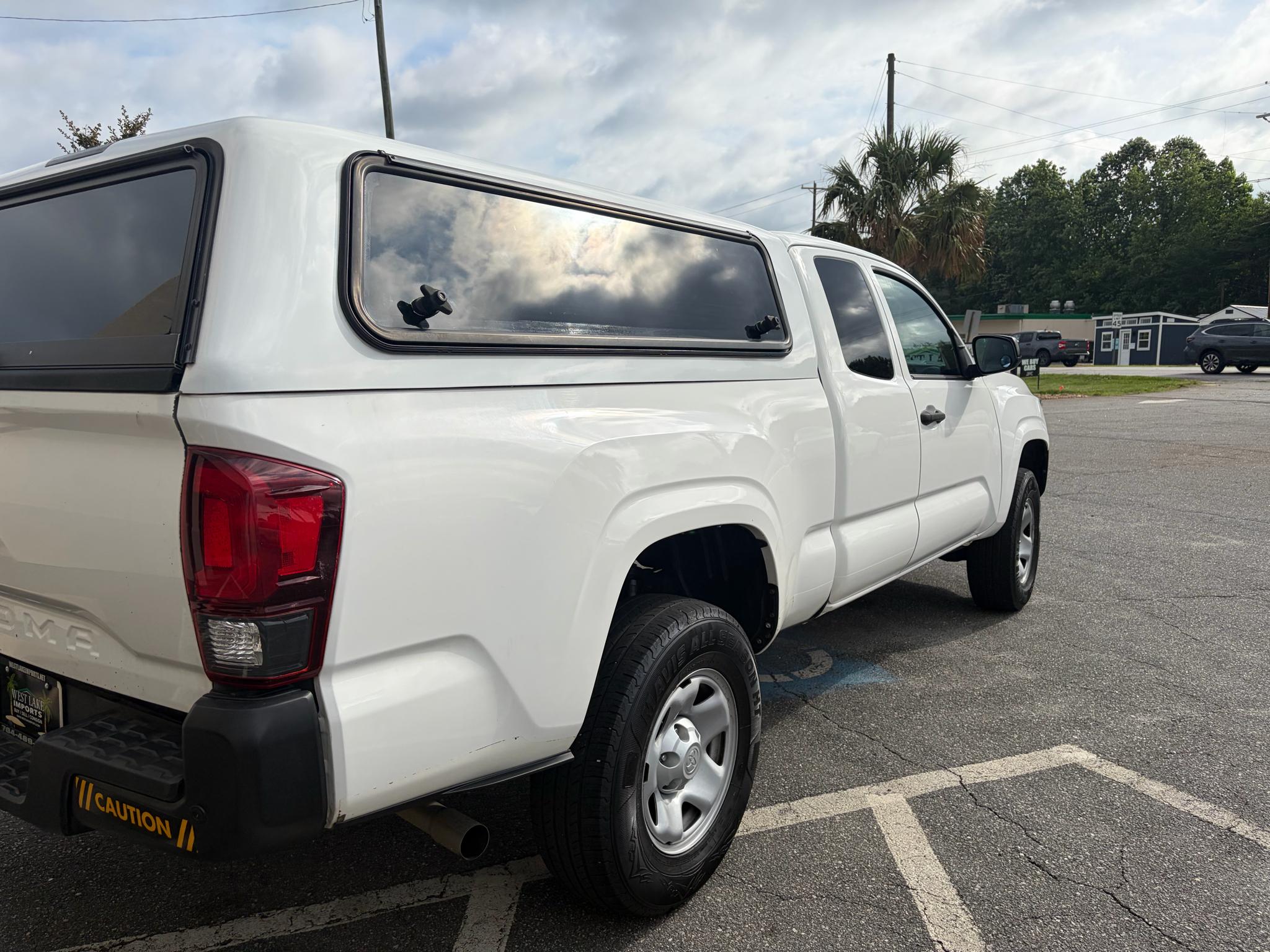 Toyota Tacoma 2WD SR5 Access Cab 6' Bed I4 AT (Natl) 2021