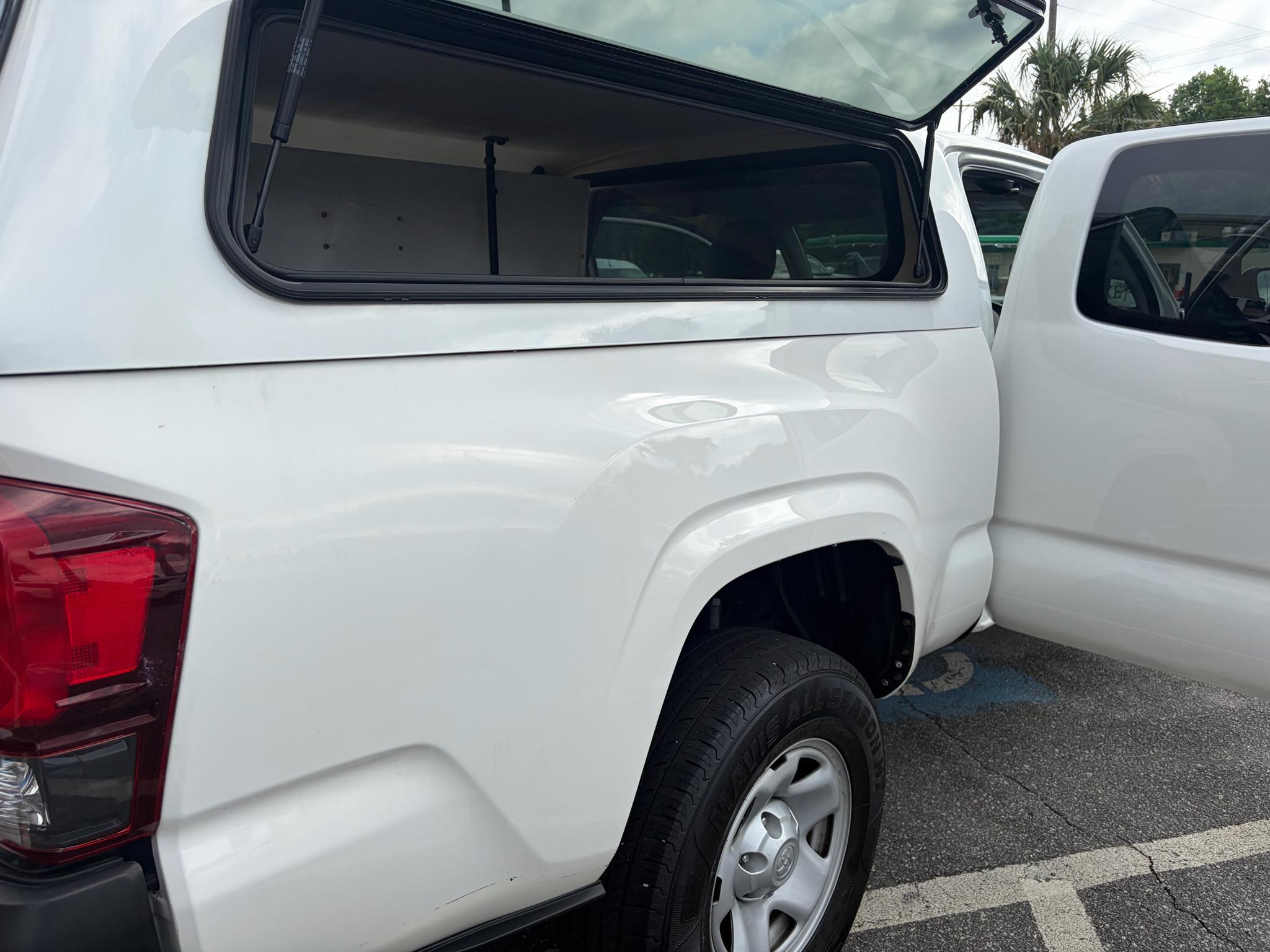Toyota Tacoma 2WD SR5 Access Cab 6' Bed I4 AT (Natl) 2021