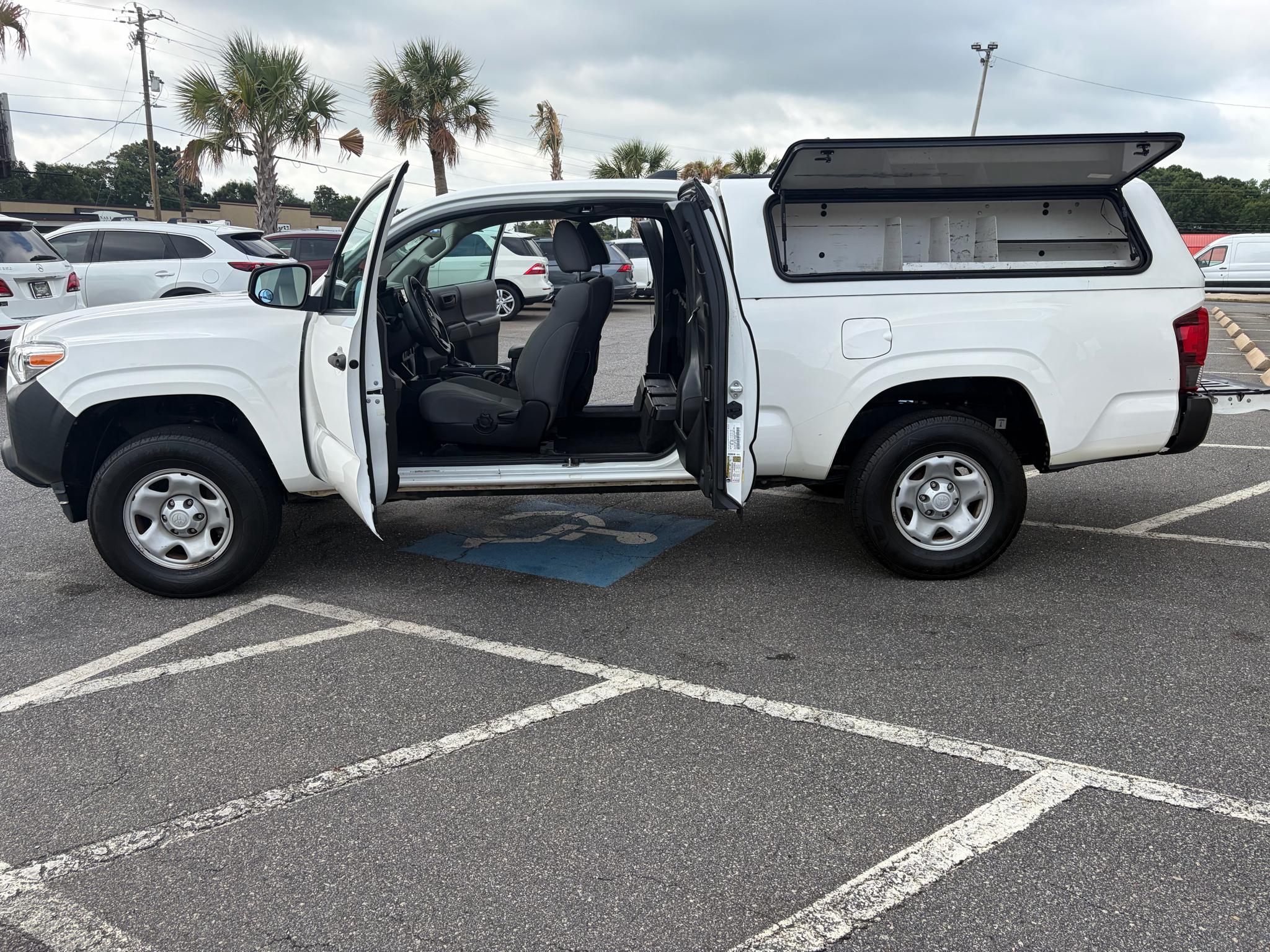 Toyota Tacoma 2WD SR5 Access Cab 6' Bed I4 AT (Natl) 2021