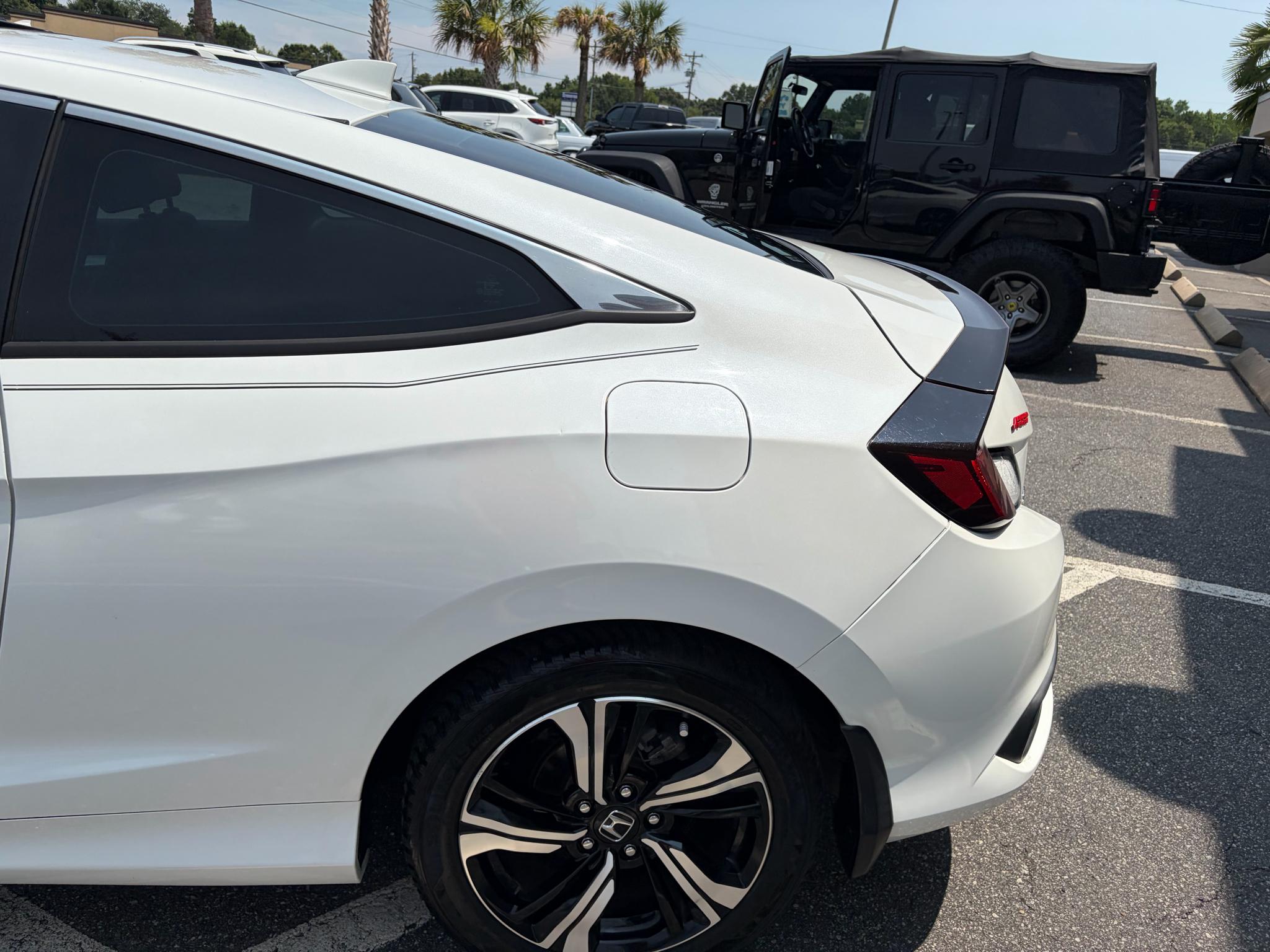 Honda Civic Coupe Touring CVT 2017