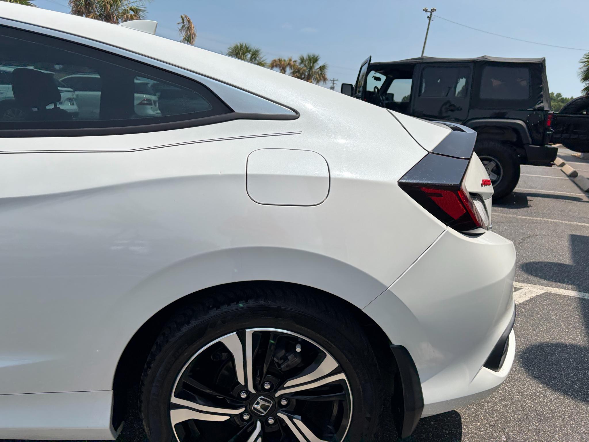 Honda Civic Coupe Touring CVT 2017