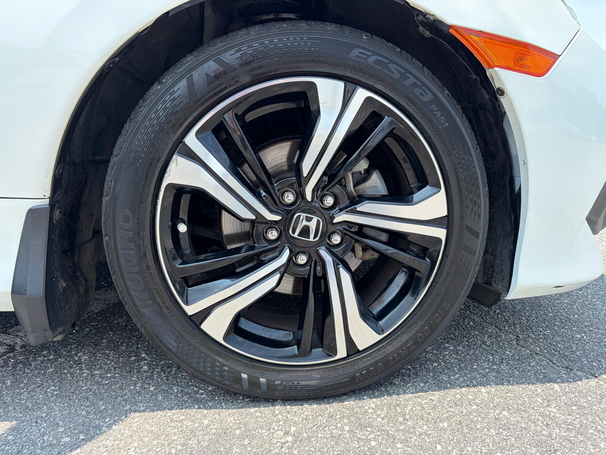 Honda Civic Coupe Touring CVT 2017