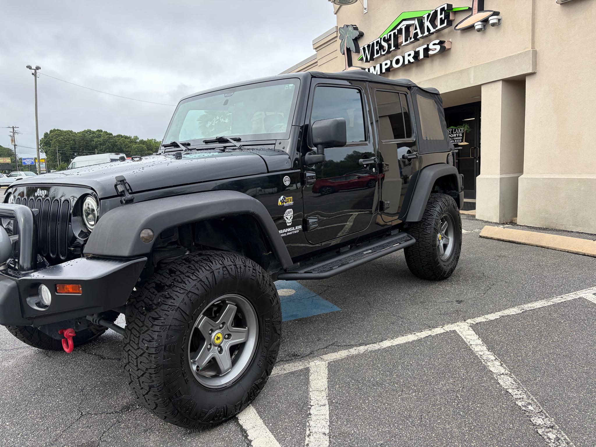 Jeep Wrangler Unlimited 4WD 4dr Sport 2012