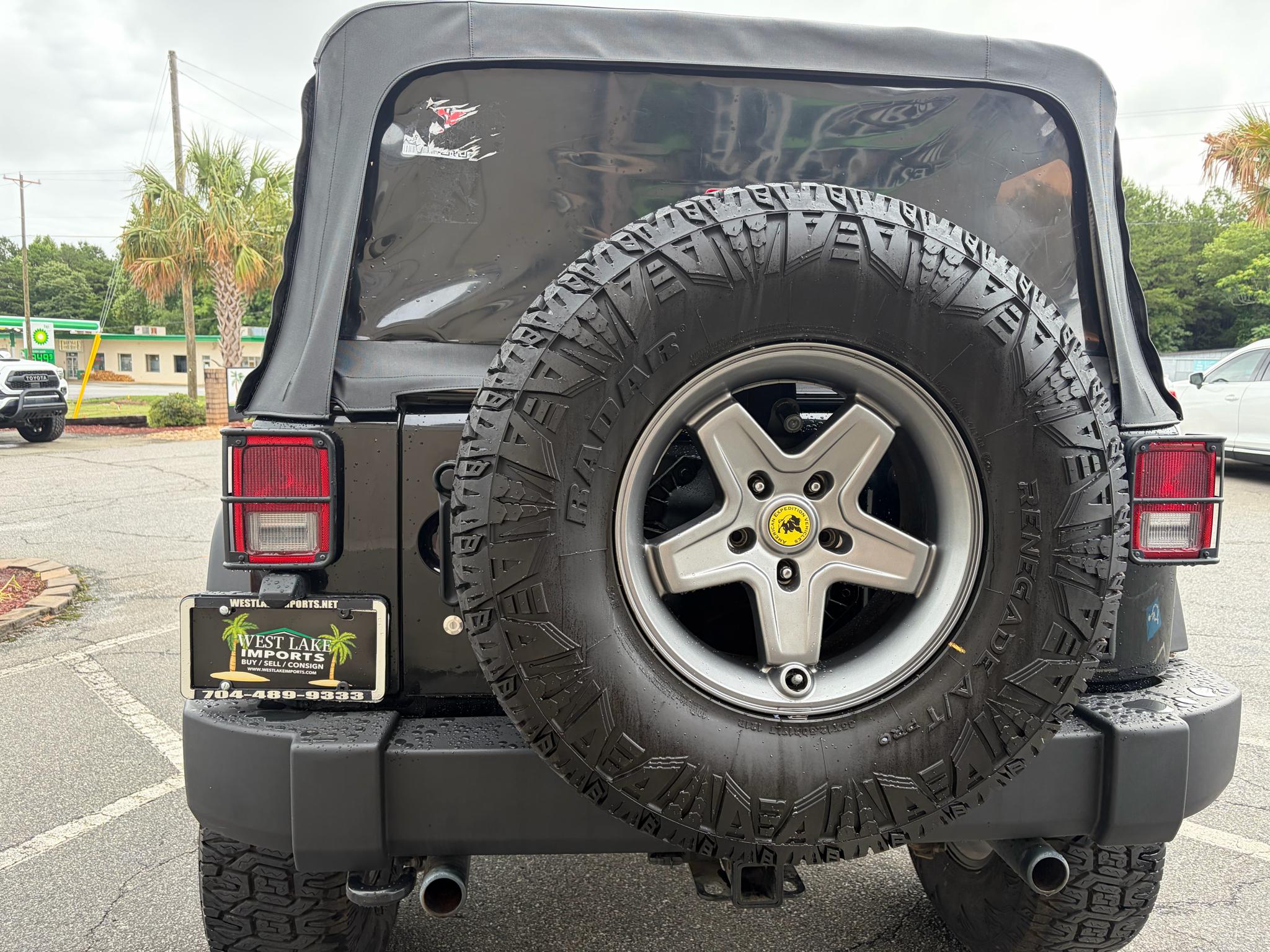 Jeep Wrangler Unlimited 4WD 4dr Sport 2012