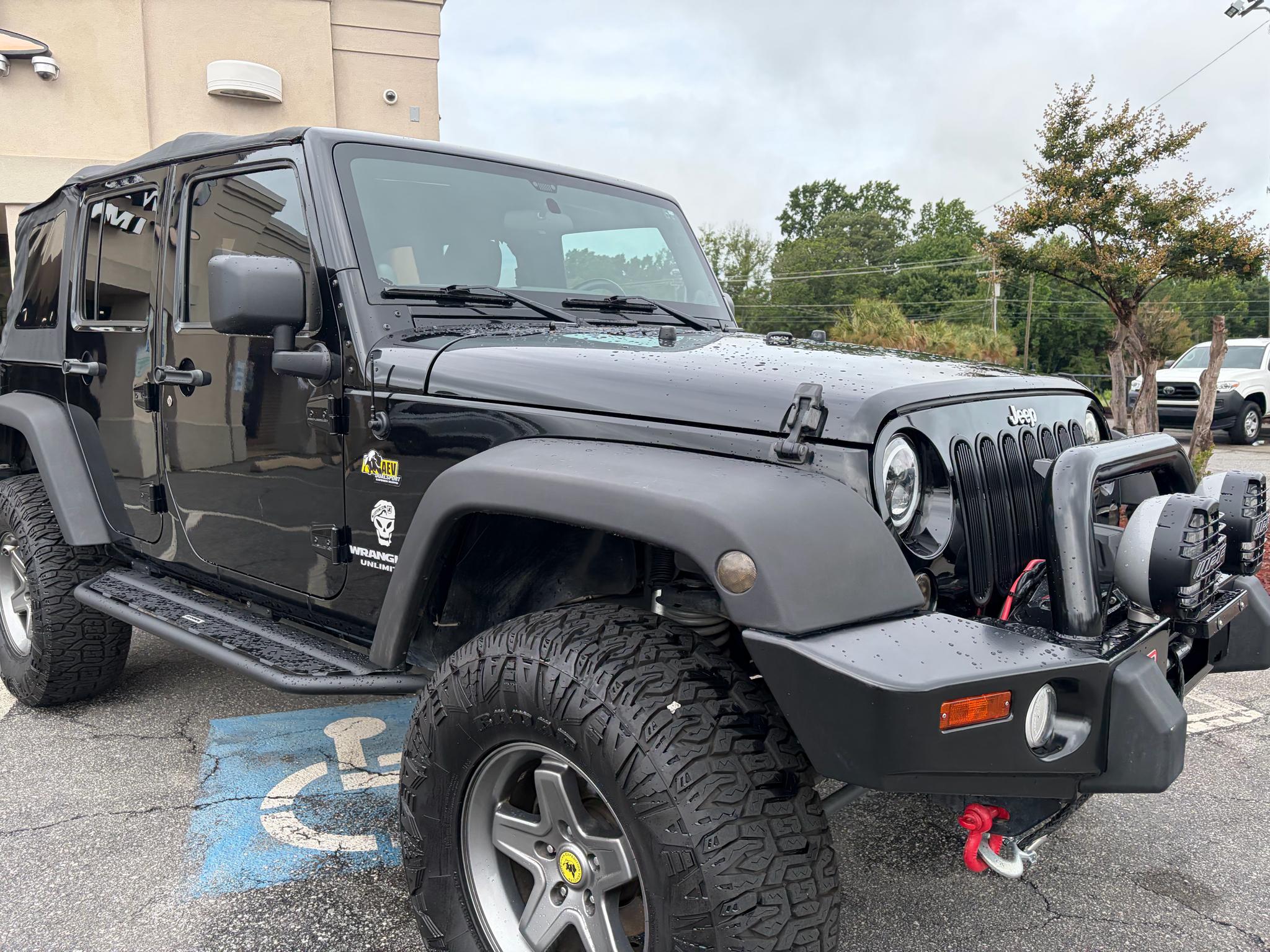 Jeep Wrangler Unlimited 4WD 4dr Sport 2012