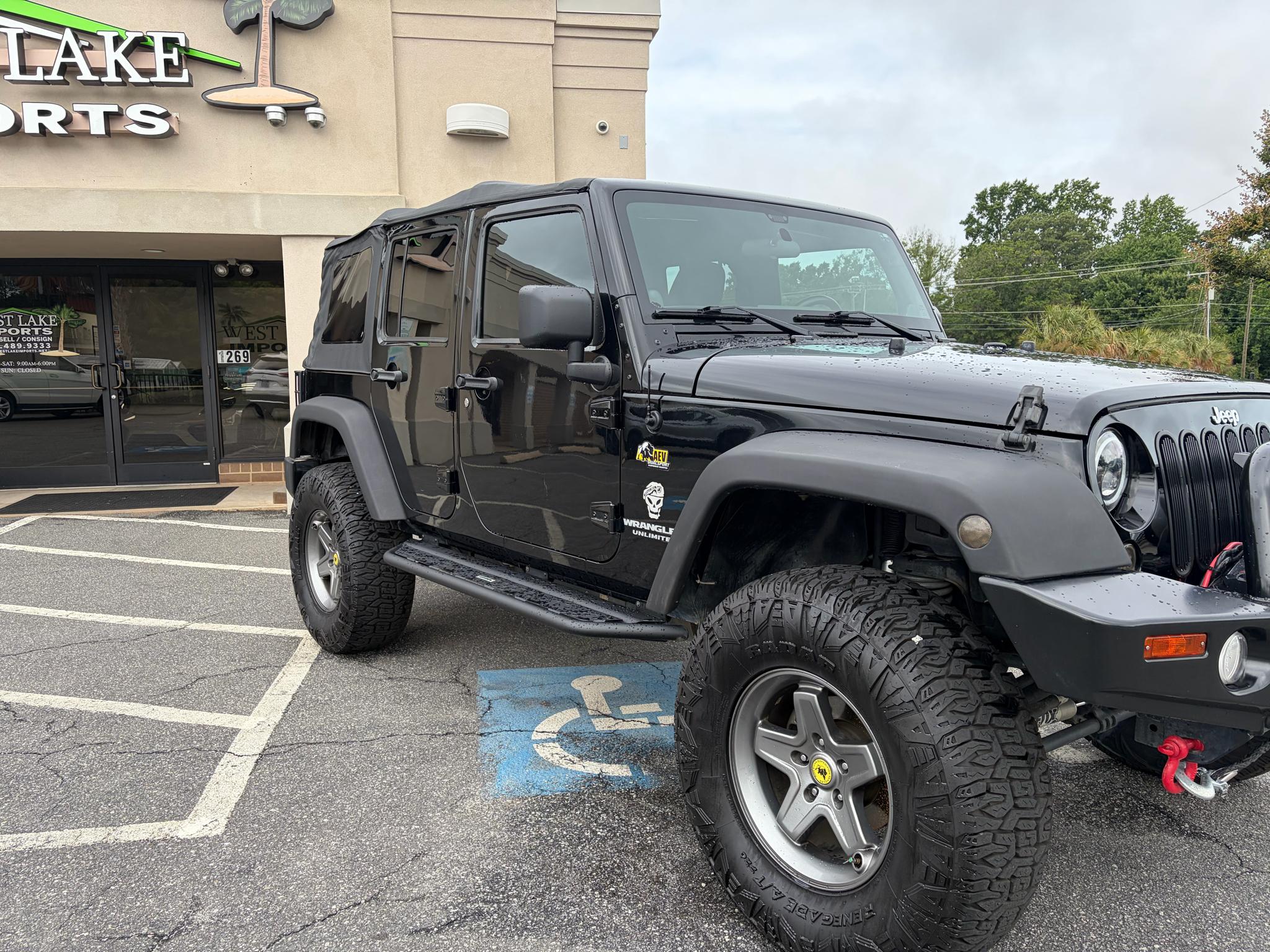 Jeep Wrangler Unlimited 4WD 4dr Sport 2012